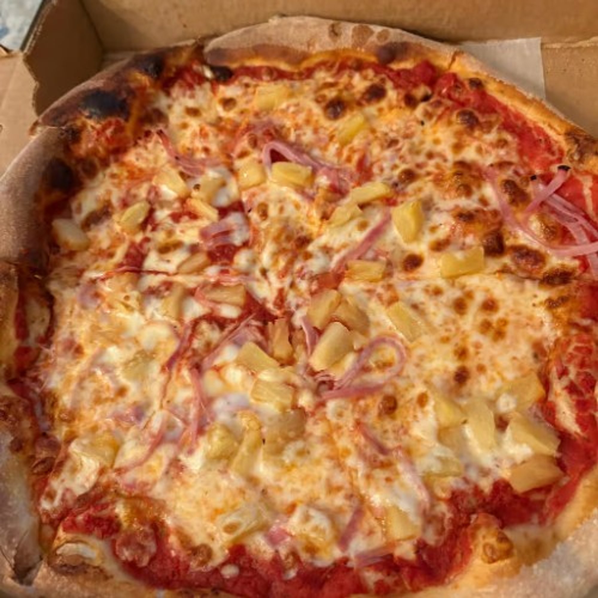 Hawaiian Pizza