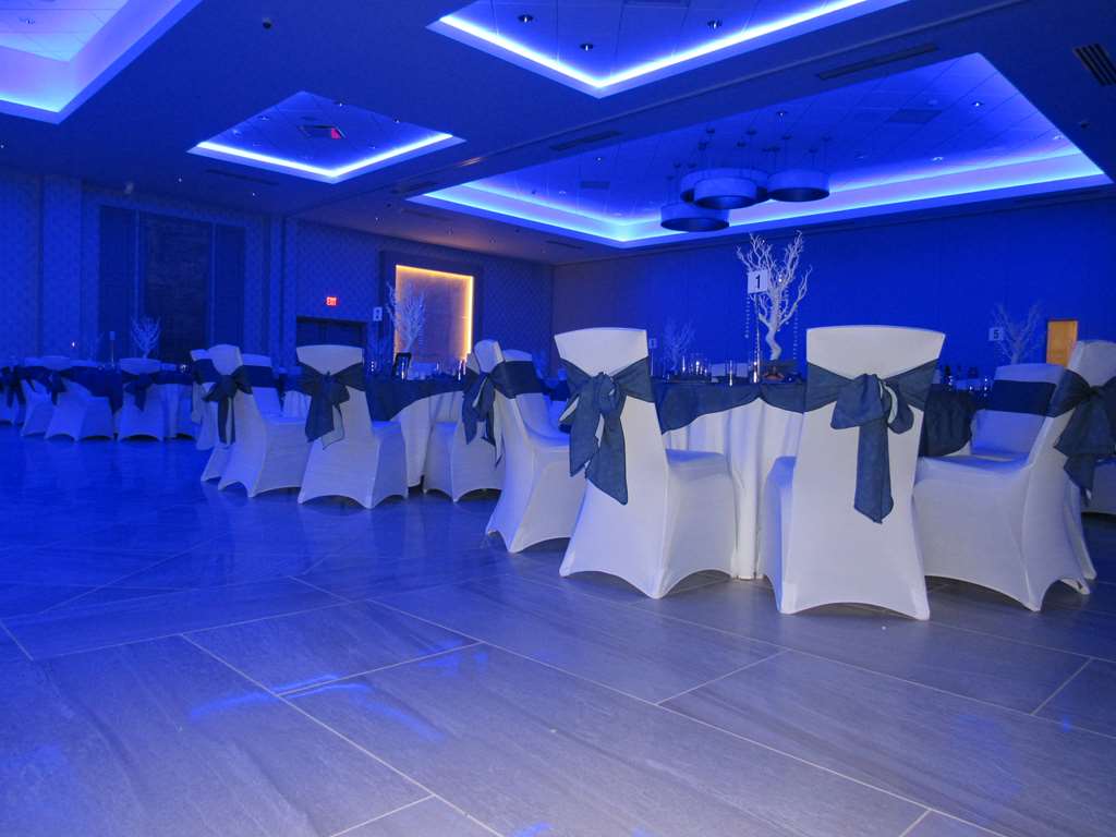 Hilton Garden Inn Springfield, NJ Image