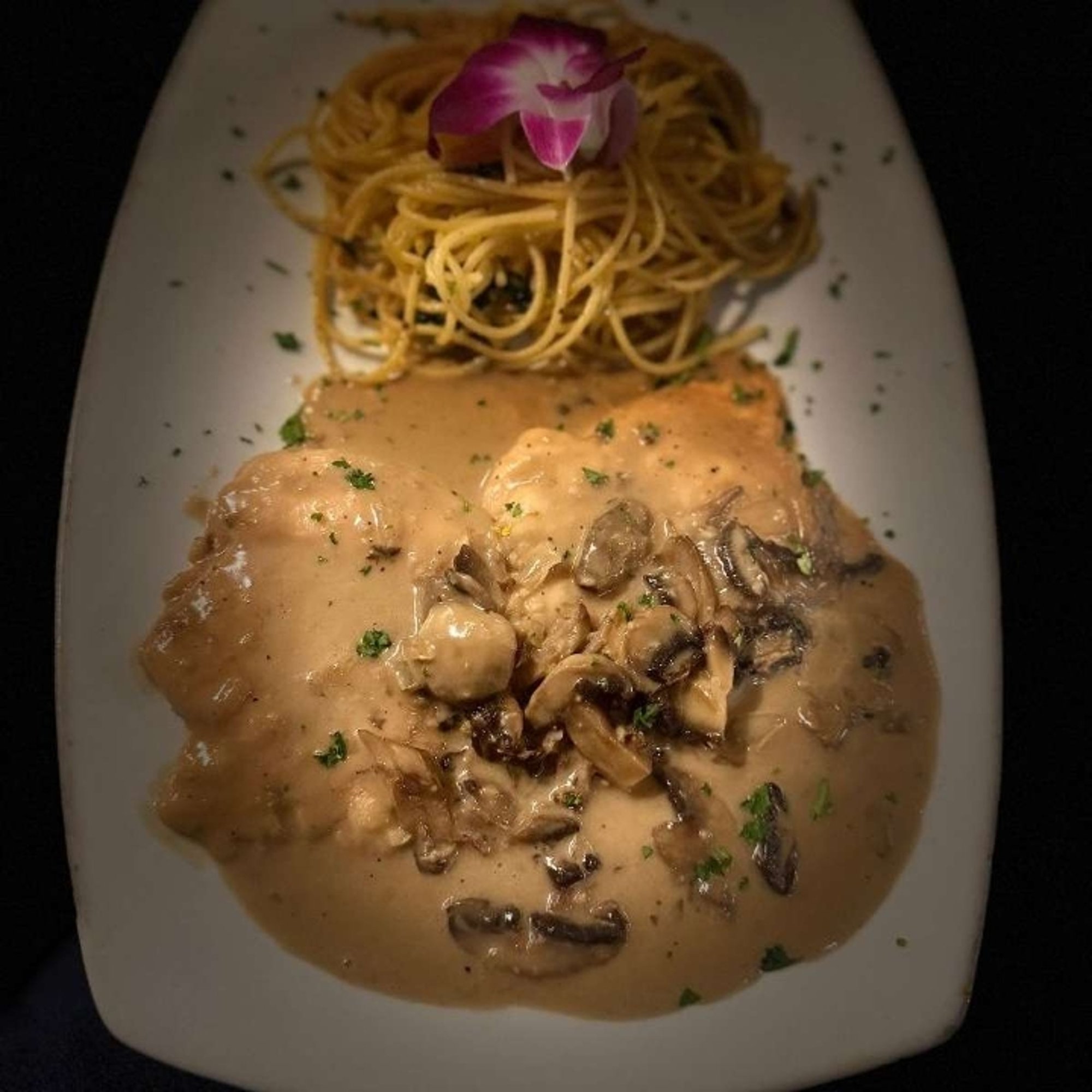 Pollo marsala Alla Abad