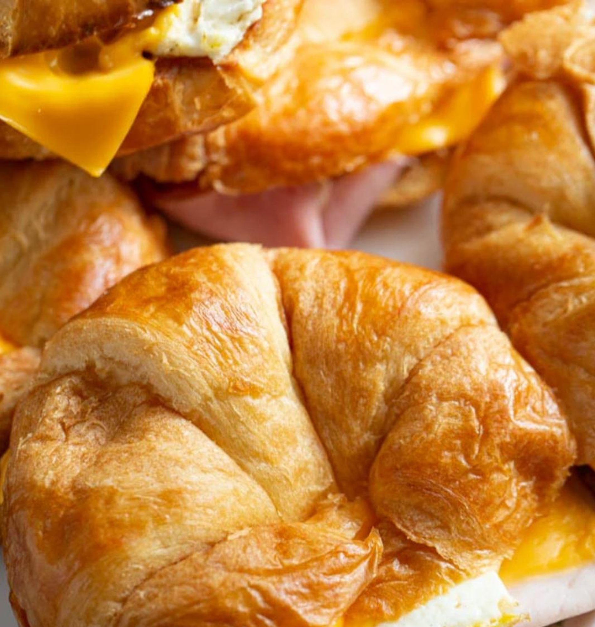 BREAKFAST SANDWICH