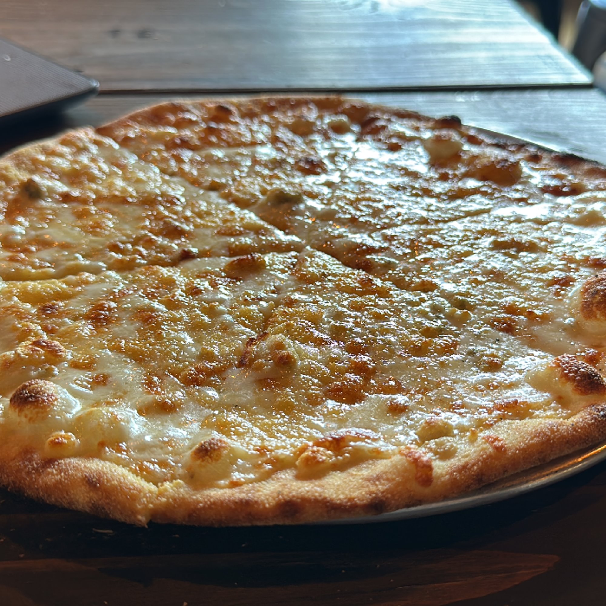 Quartto Formaggio (White) Pizza (Large)