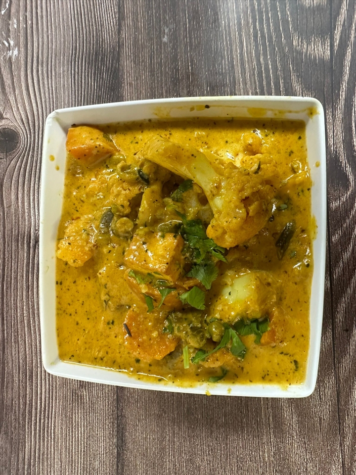 NAVRATAN KORMA