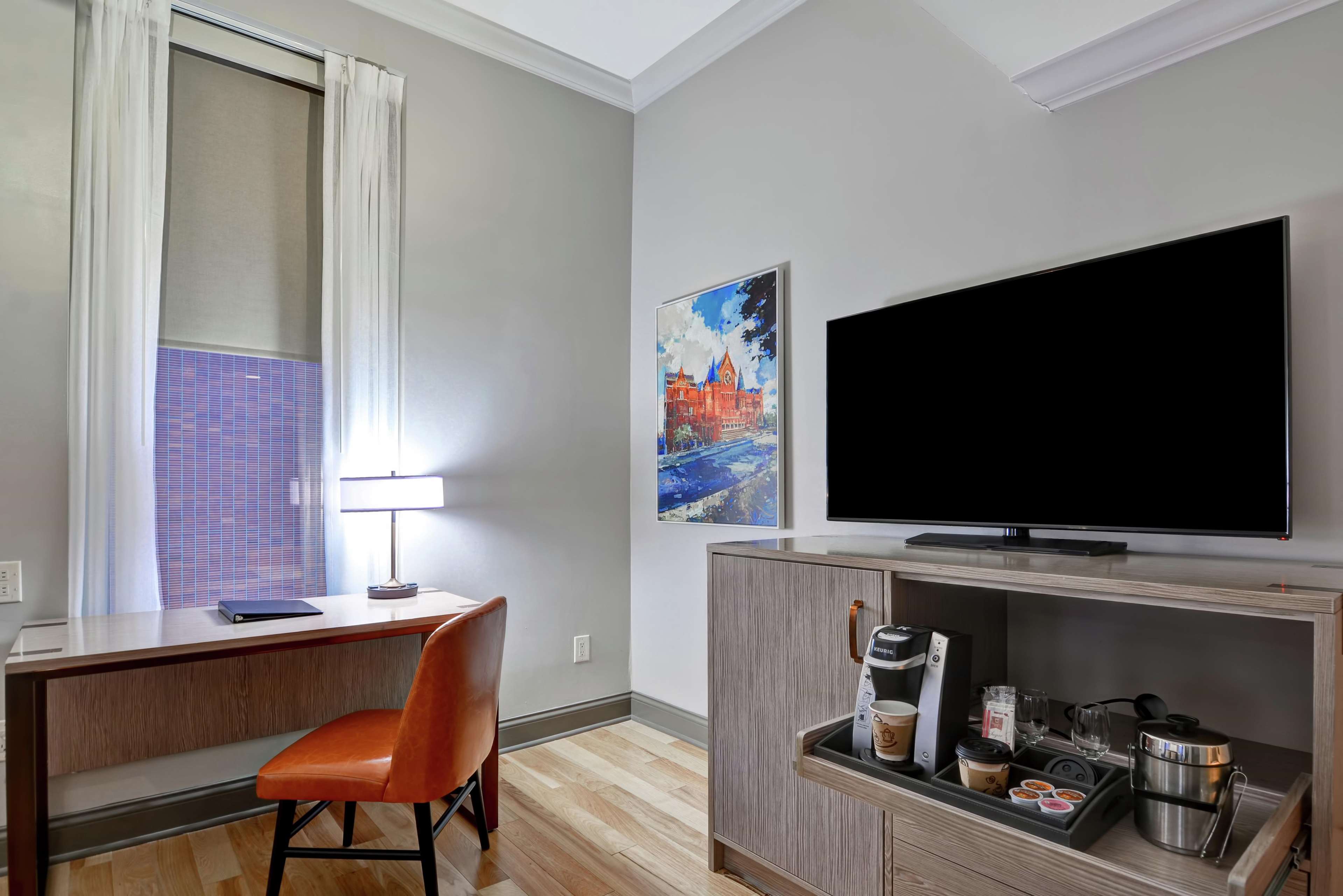 The Cincinnatian Hotel, Curio Collection by Hilton Photo