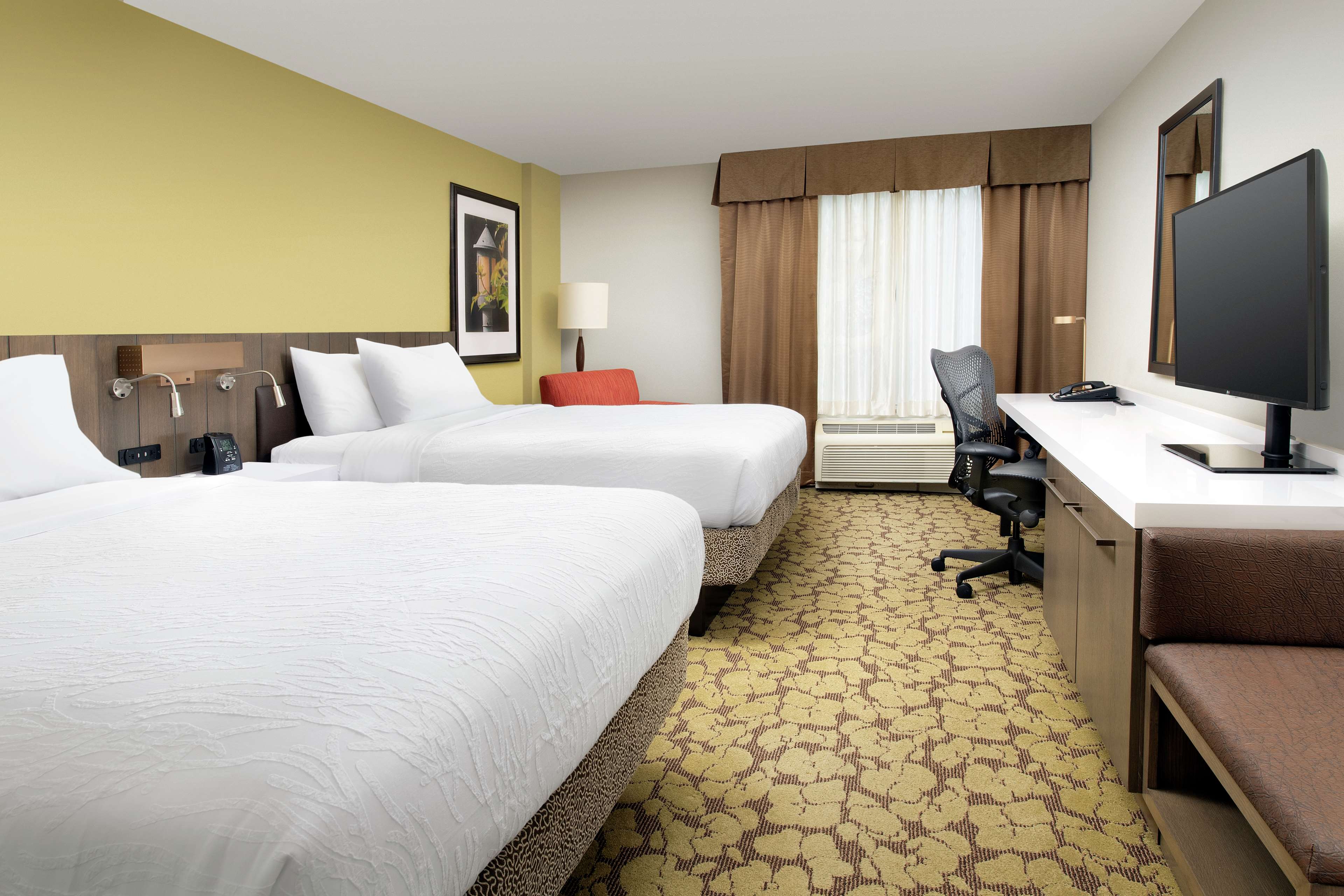 Hilton Garden Inn Frederick Photo