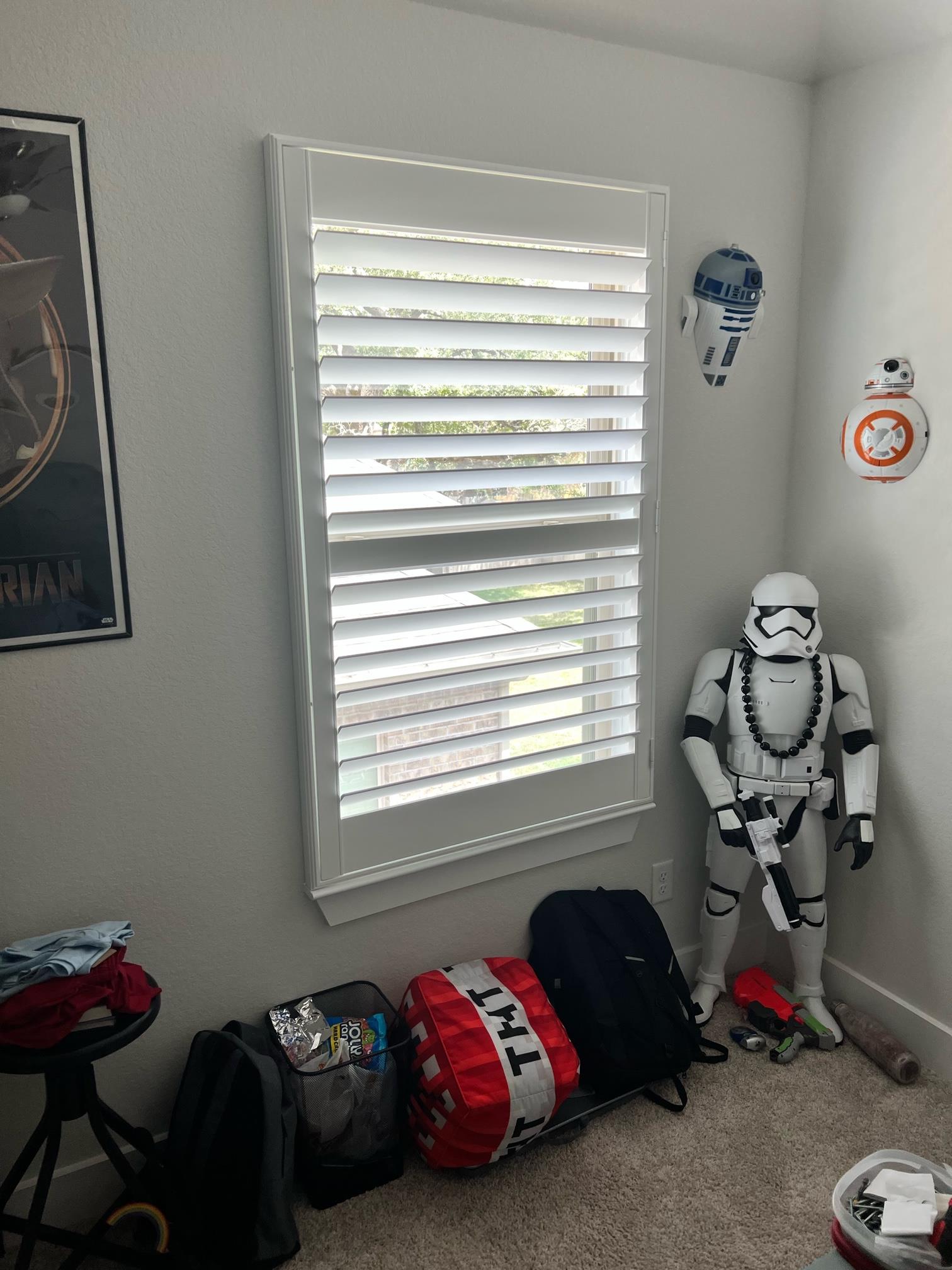 3.5 inches louver planation shutter in kids room in Georgetown