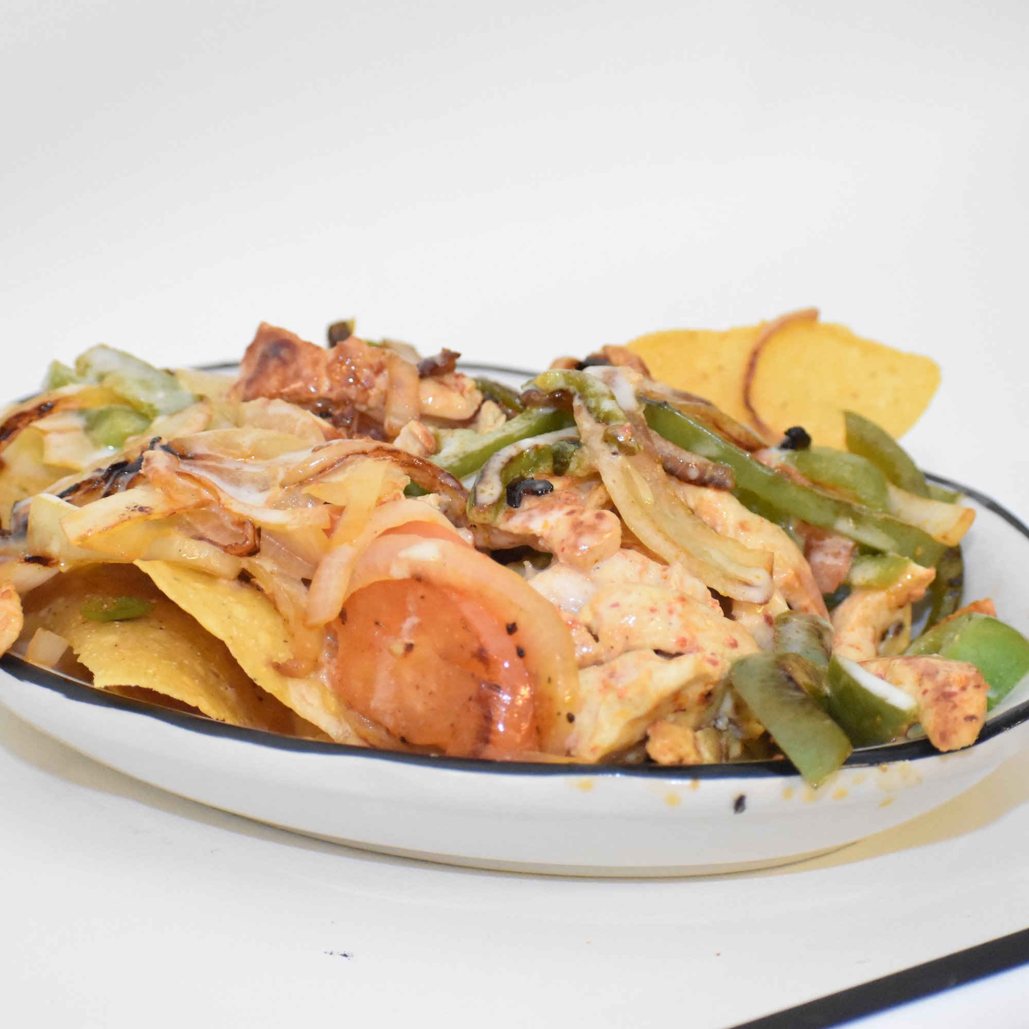 Chicken Fajita Nachos (Full)