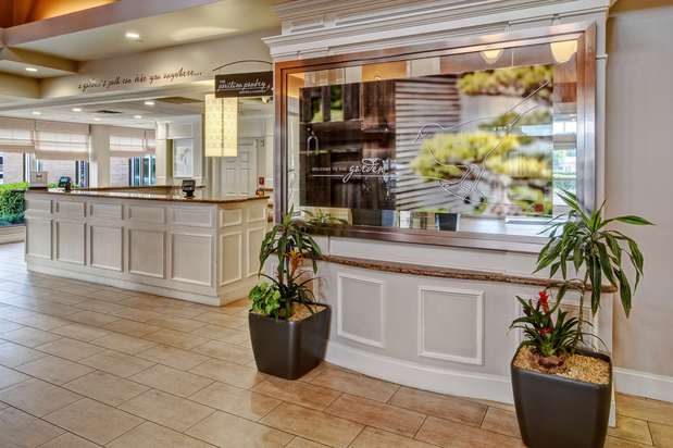 Images Hilton Garden Inn Birmingham/Lakeshore Drive
