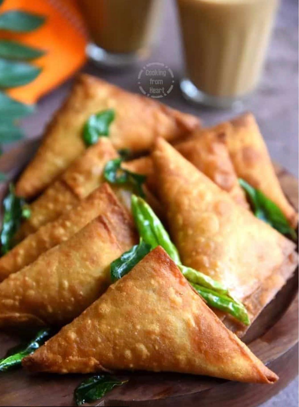 Hyderabadi Onion Samosa-Regular