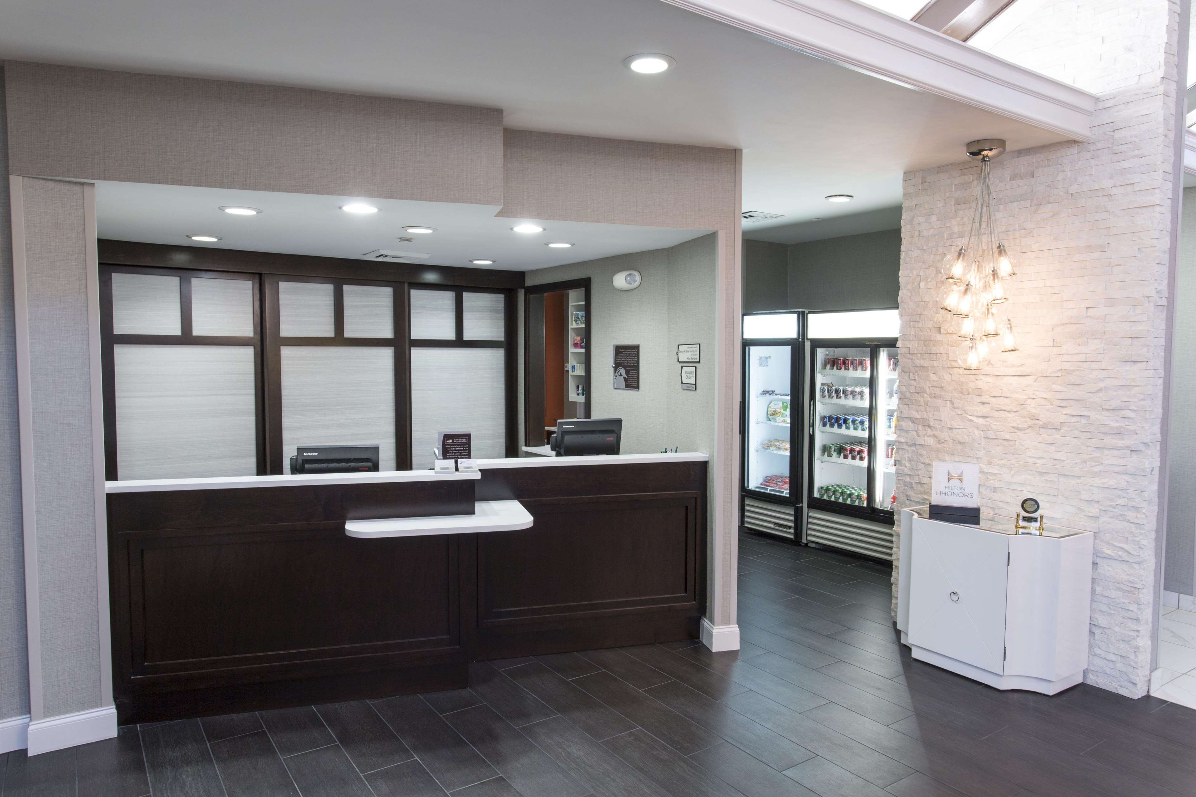 Homewood Suites by Hilton Savannah Photo