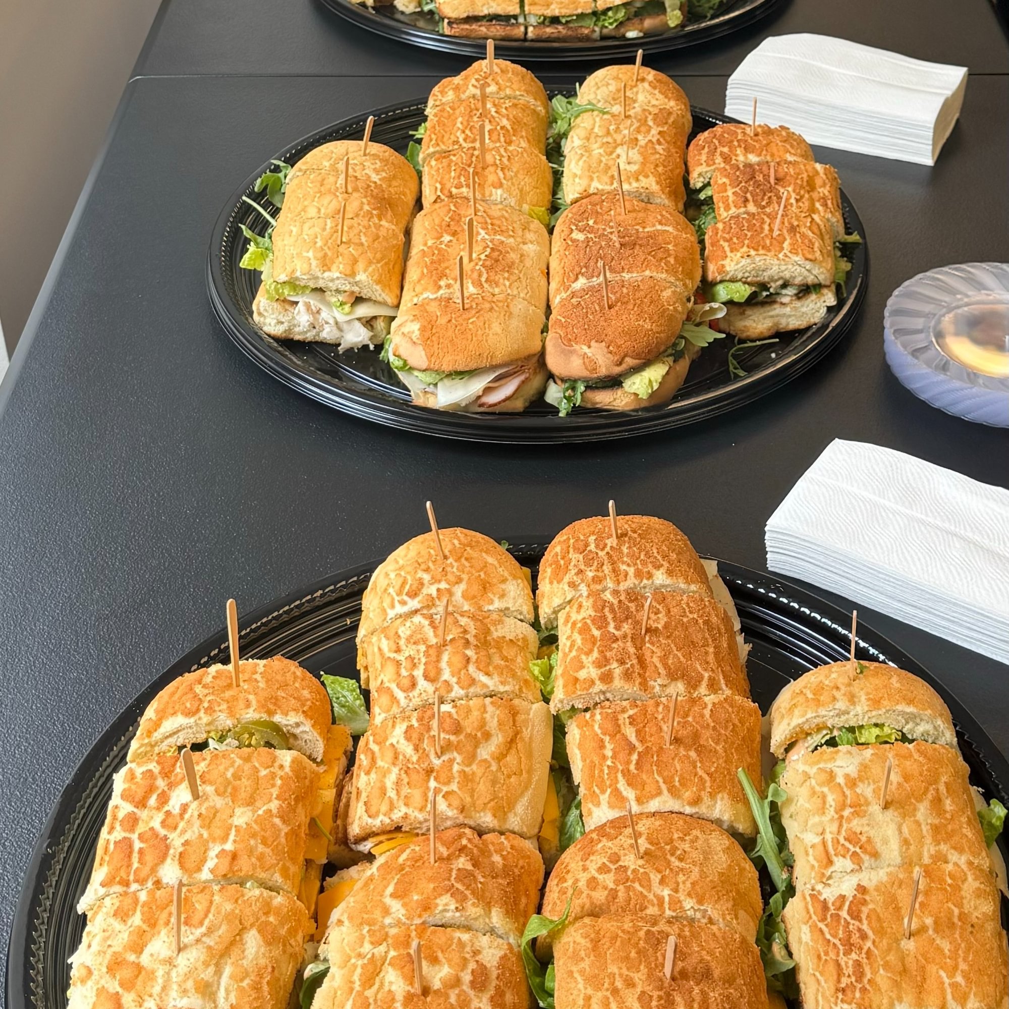 12 people party trays