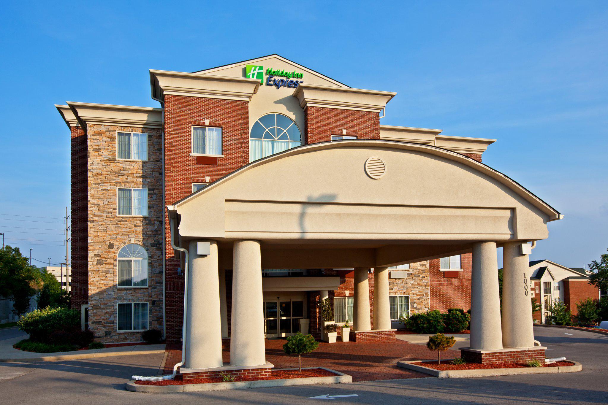 Holiday Inn Express & Suites Lexington-Downtown/University Photo