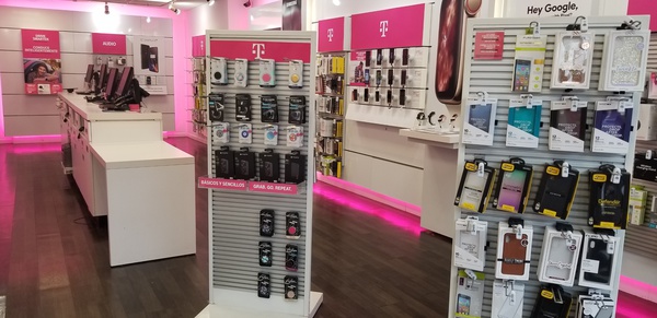 Interior photo of T-Mobile Store at Bergenline & 66th 2, West New York, NJ