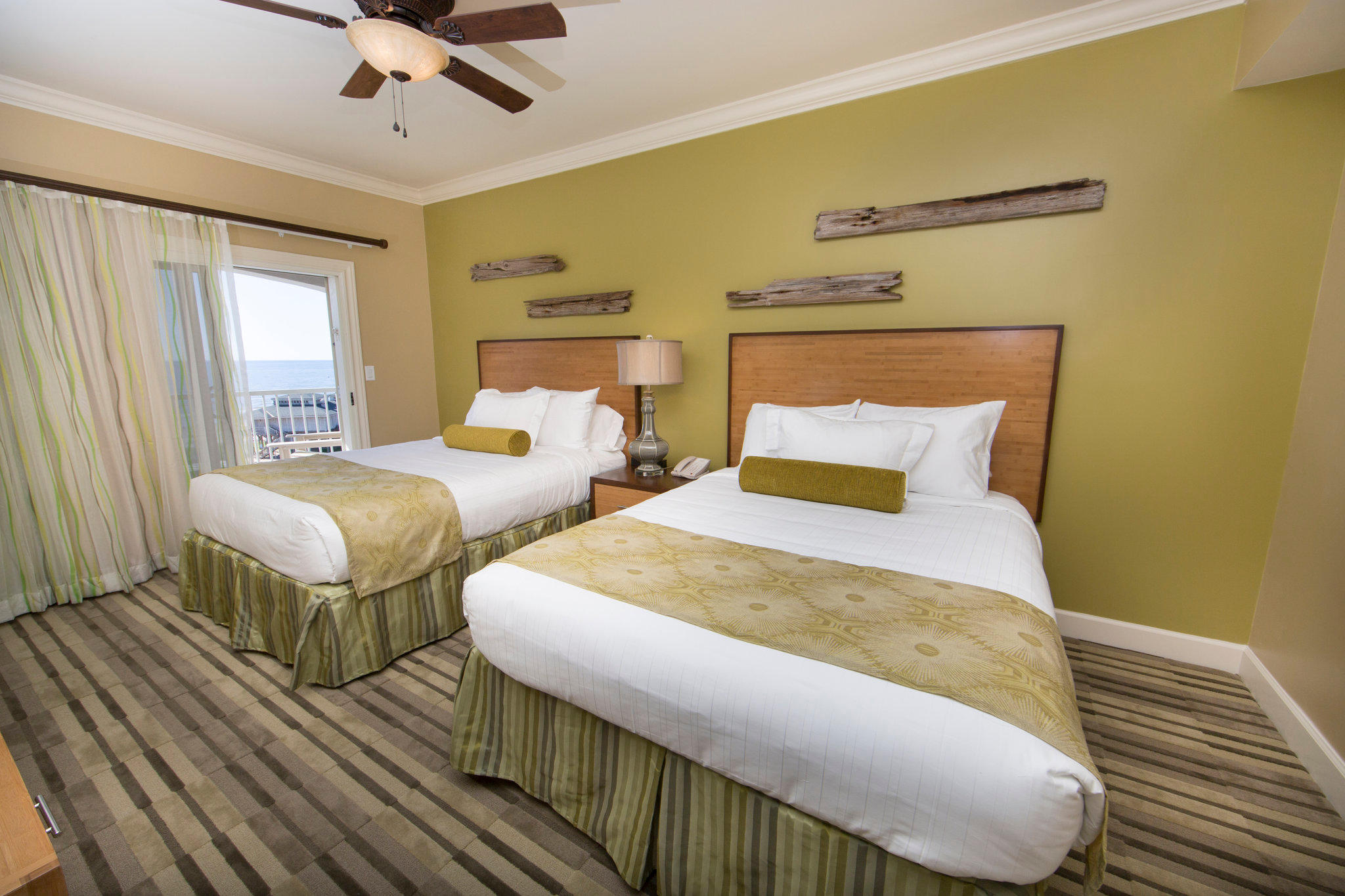 Holiday Inn Club Vacations Galveston Beach Resort Photo