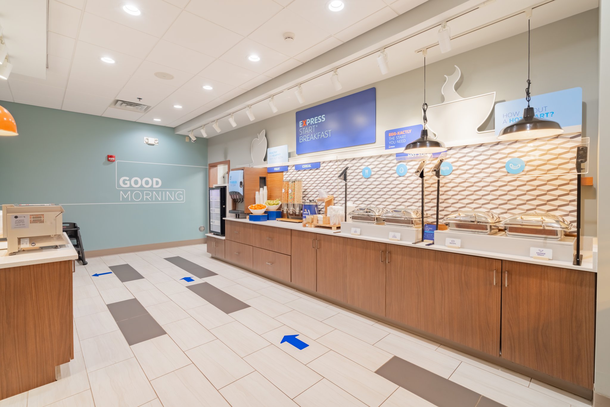 Holiday Inn Express & Suites Marion by IHG Image