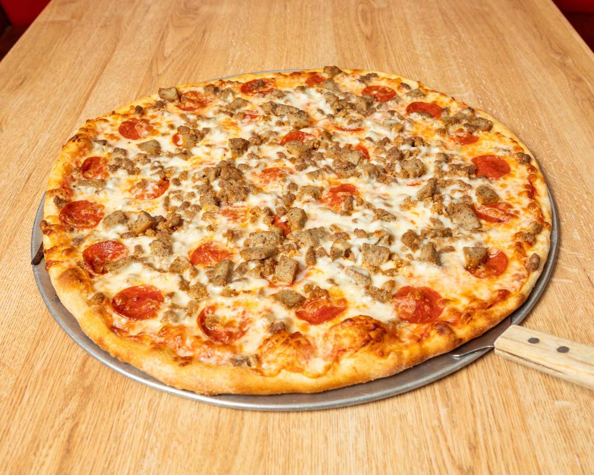 16'' Meatlovers Pizza