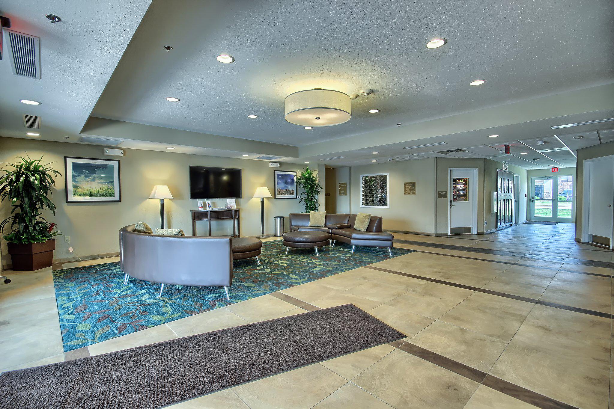 Candlewood Suites Columbus - Grove City Photo