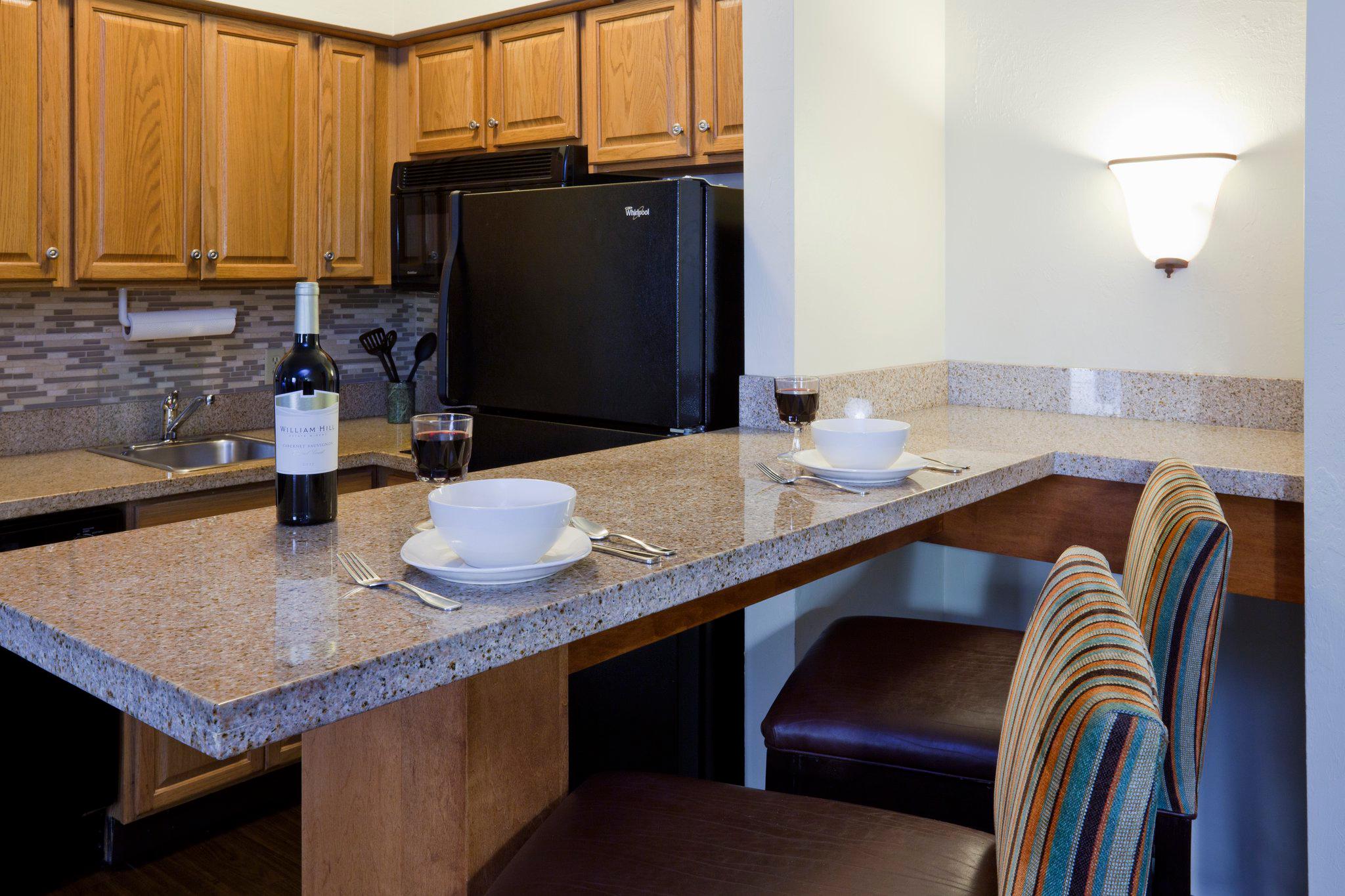 Staybridge Suites Naples-Gulf Coast Photo