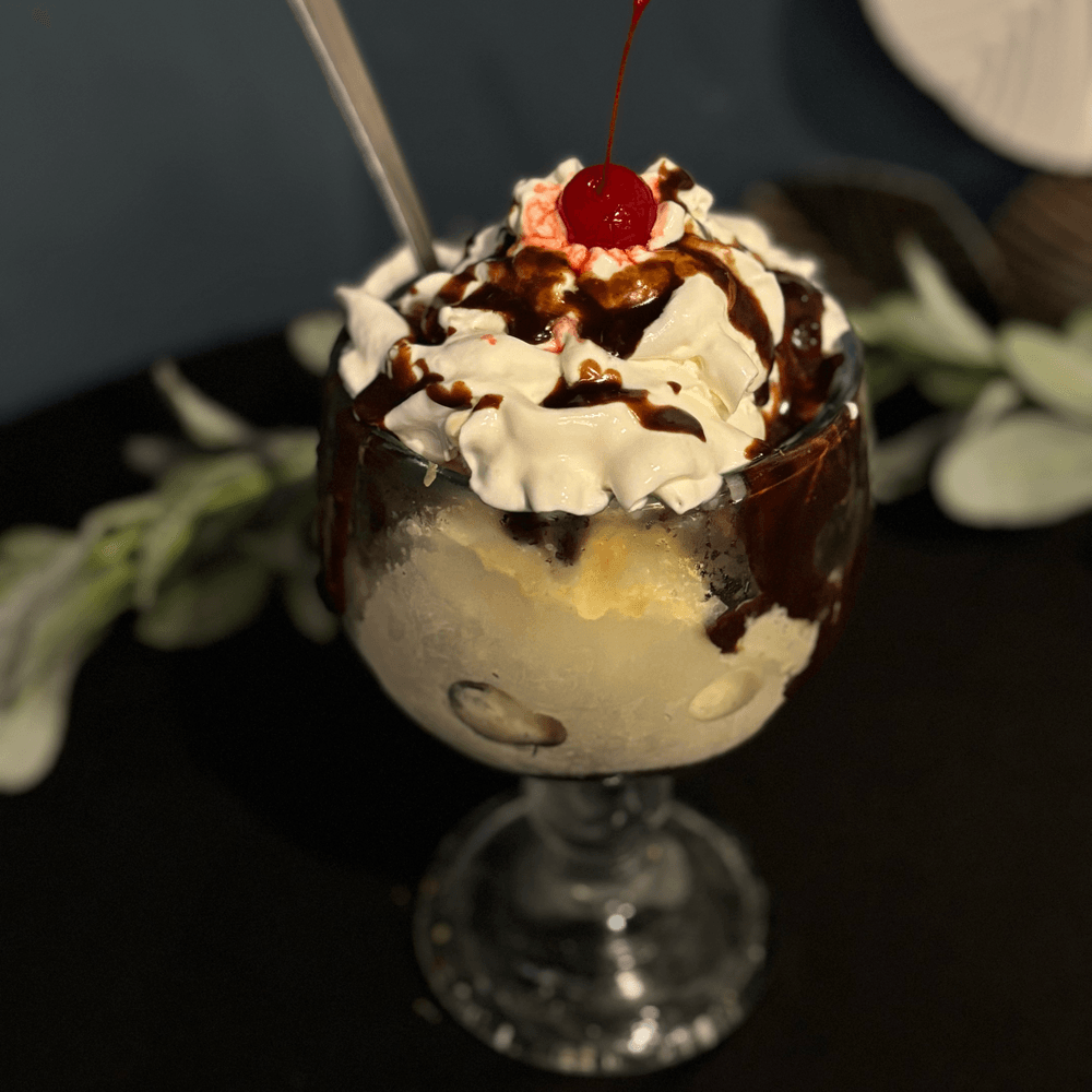 Candy Bar Sundae