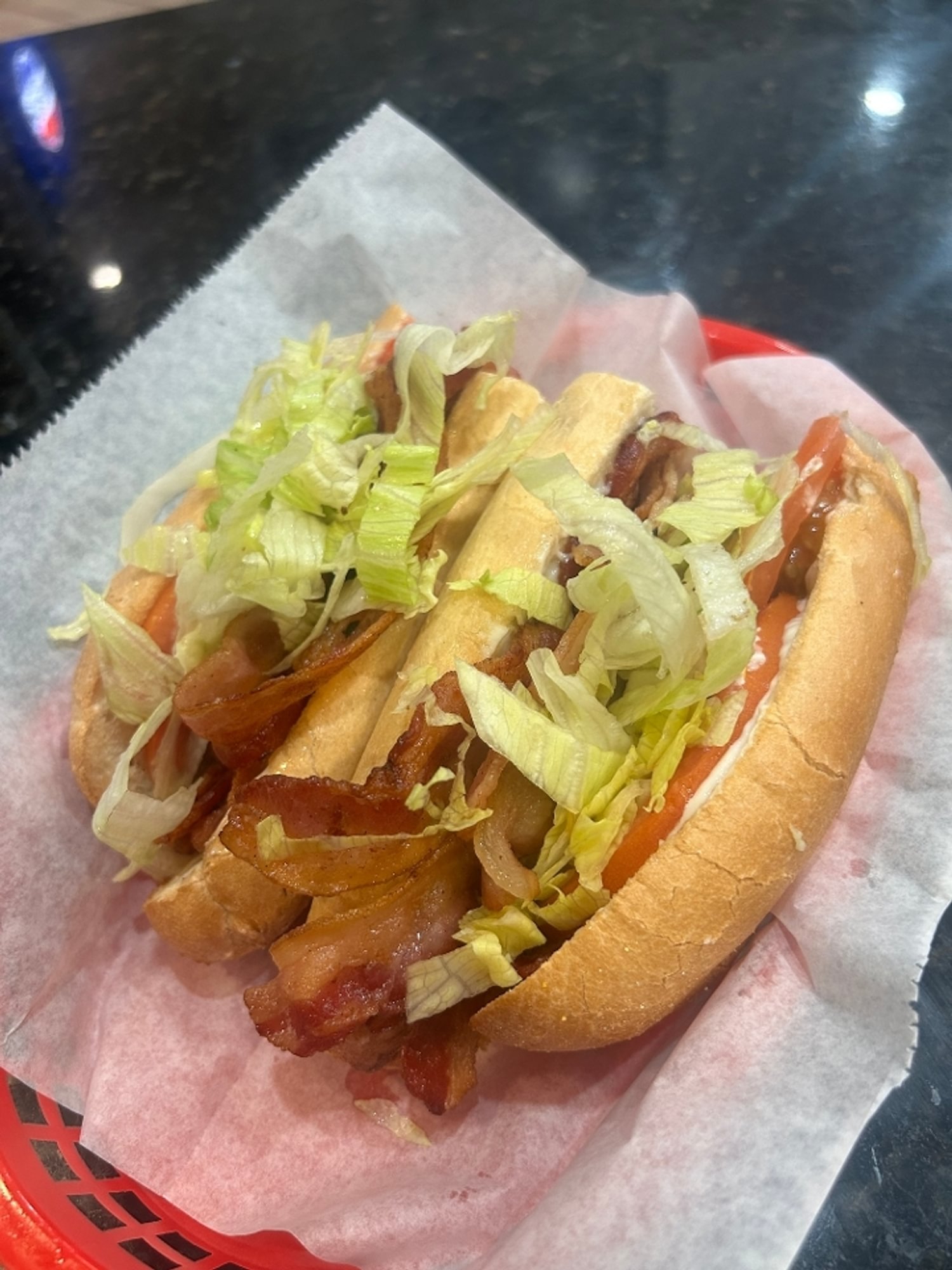 BLT