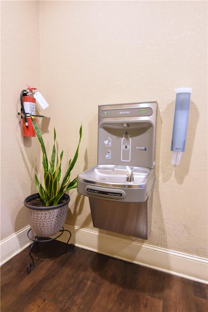 Best Western Point South Image