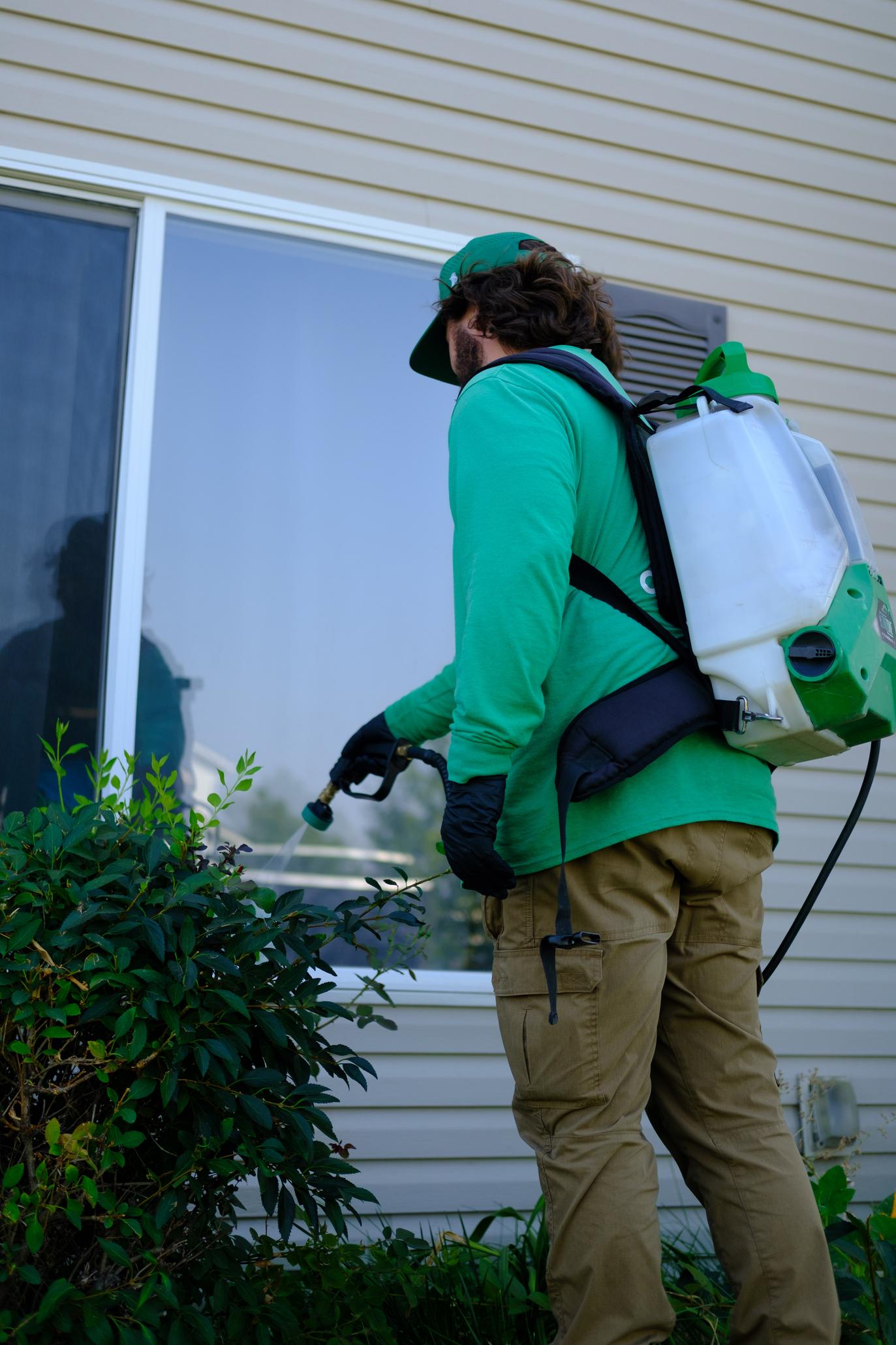 Crosstown Pest Control Image