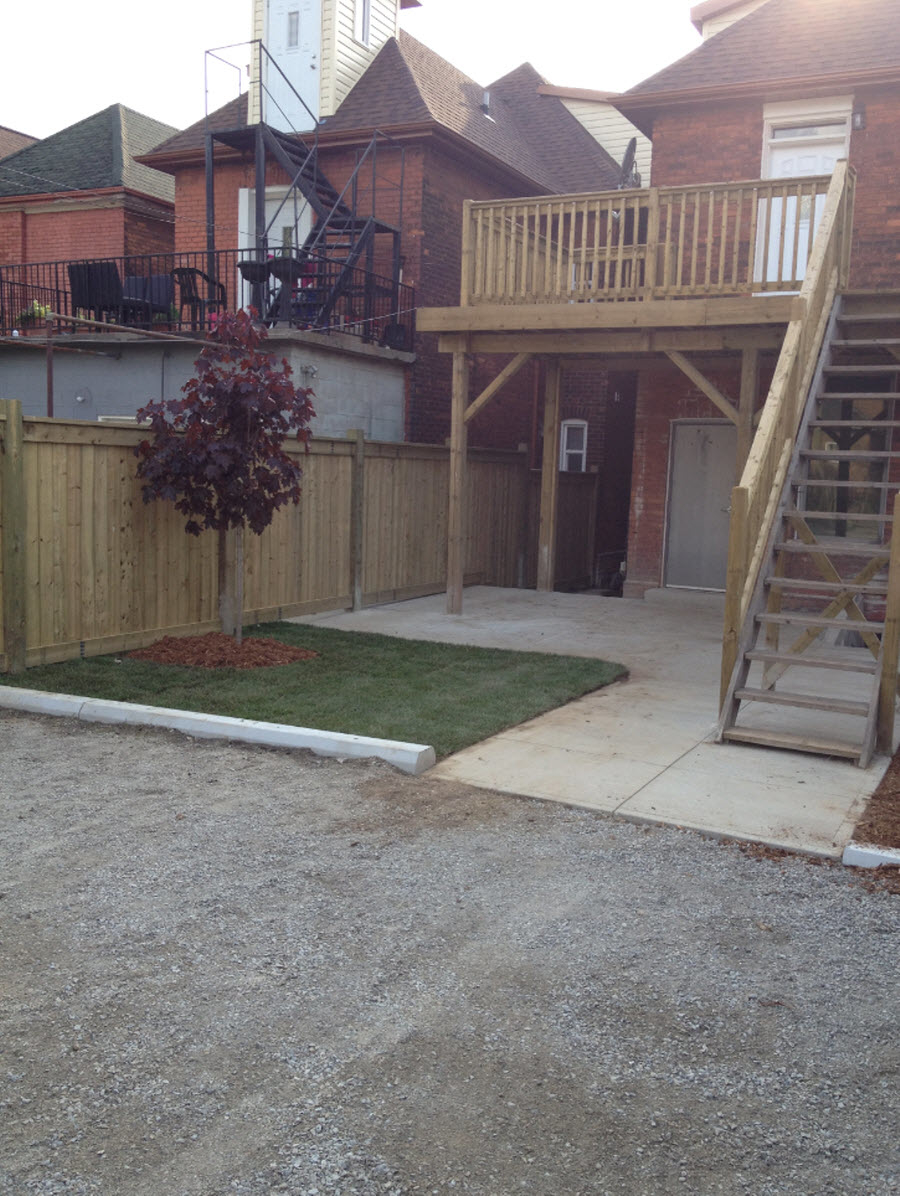 Images Burlington Lawn & Landscape Ltd