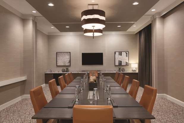 Images Embassy Suites by Hilton Oklahoma City Downtown Medical Center