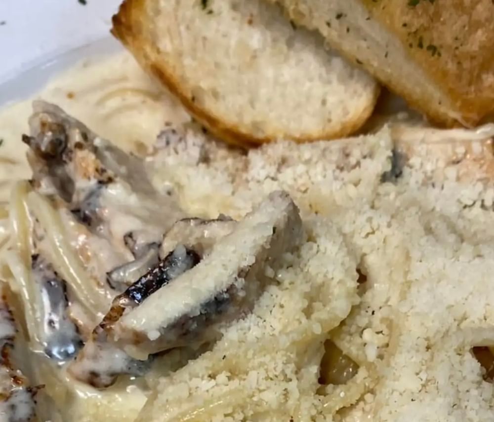 CHICKEN ALFREDO NIGHT