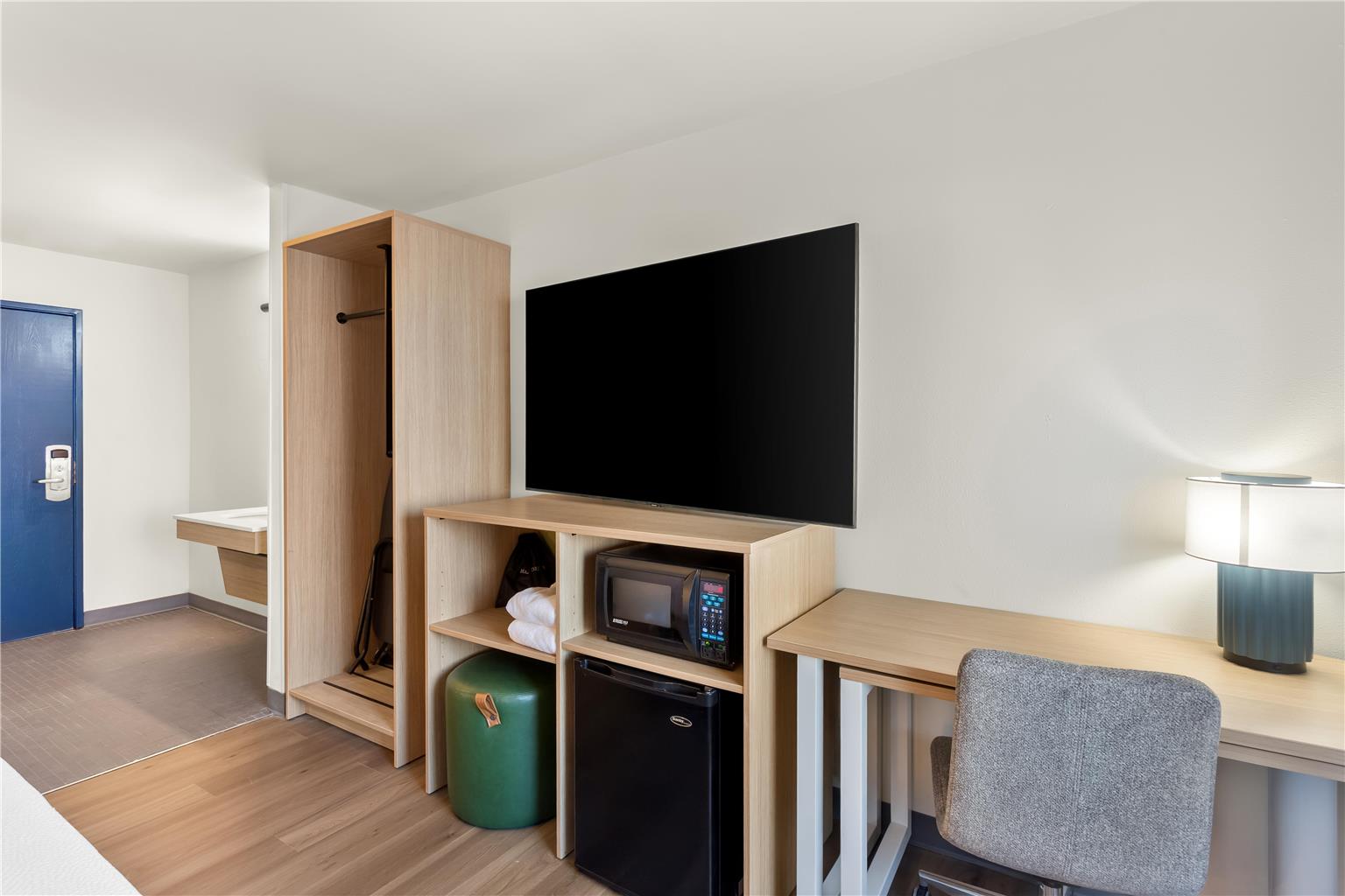 Spark by Hilton Matteson Chicago I 57 Image