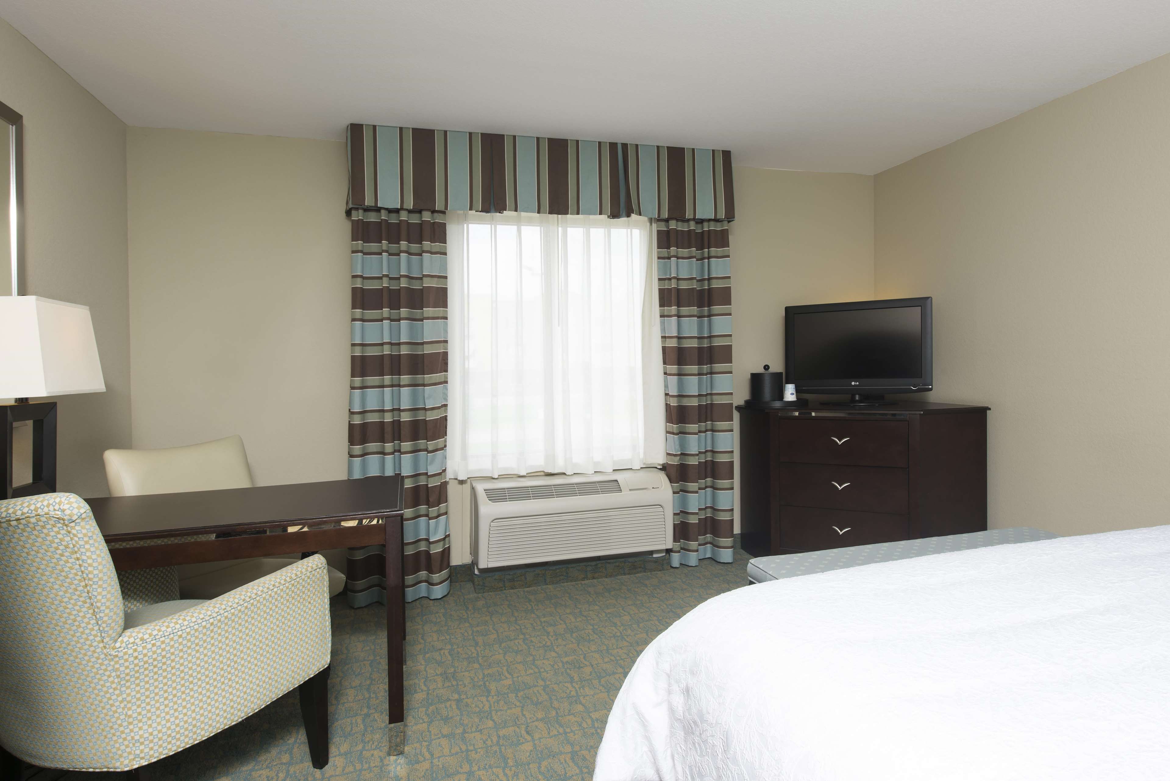 Hampton Inn & Suites Crawfordsville Photo