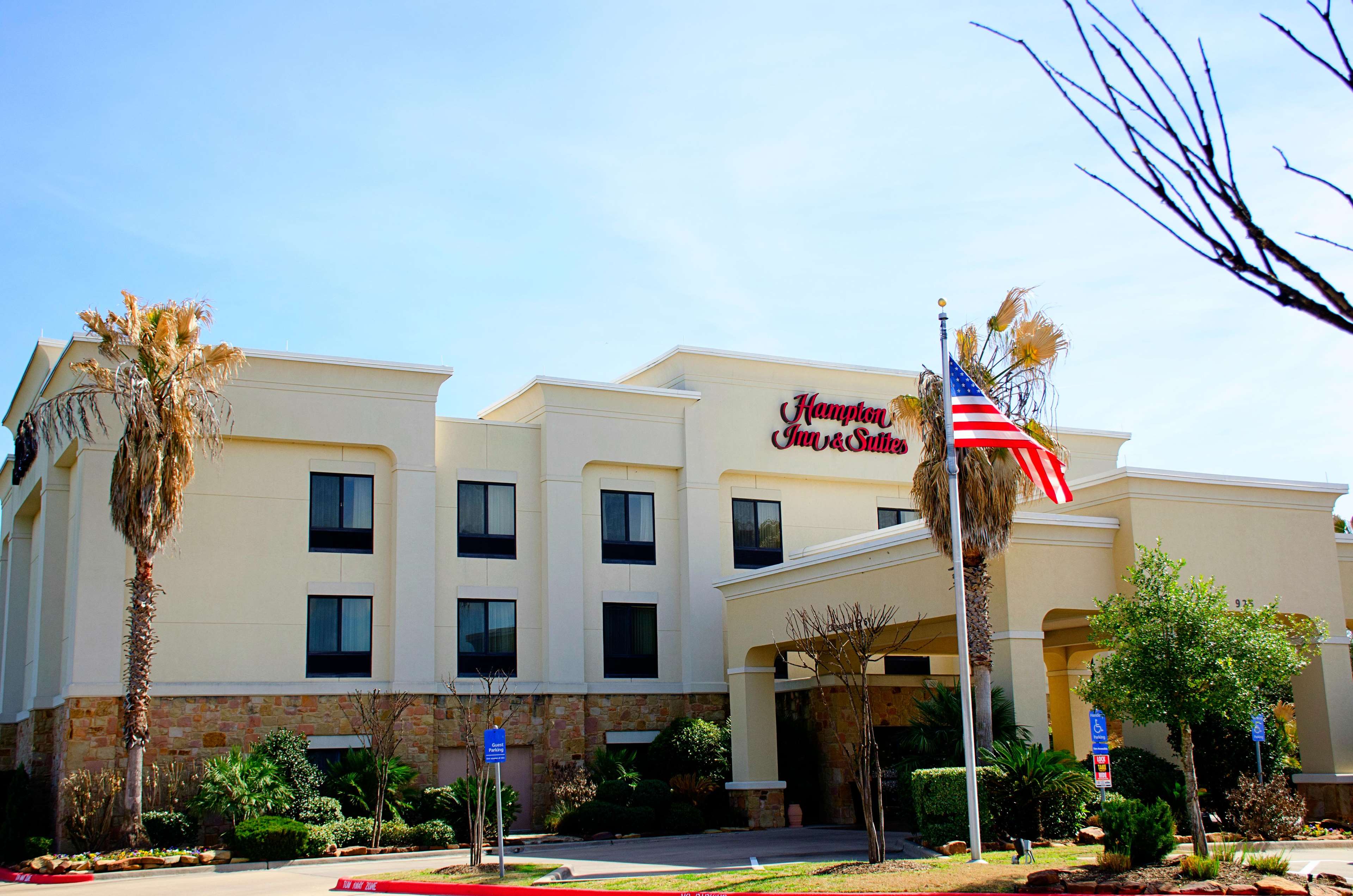 Hampton Inn & Suites College Station/US 6-East Bypass Photo