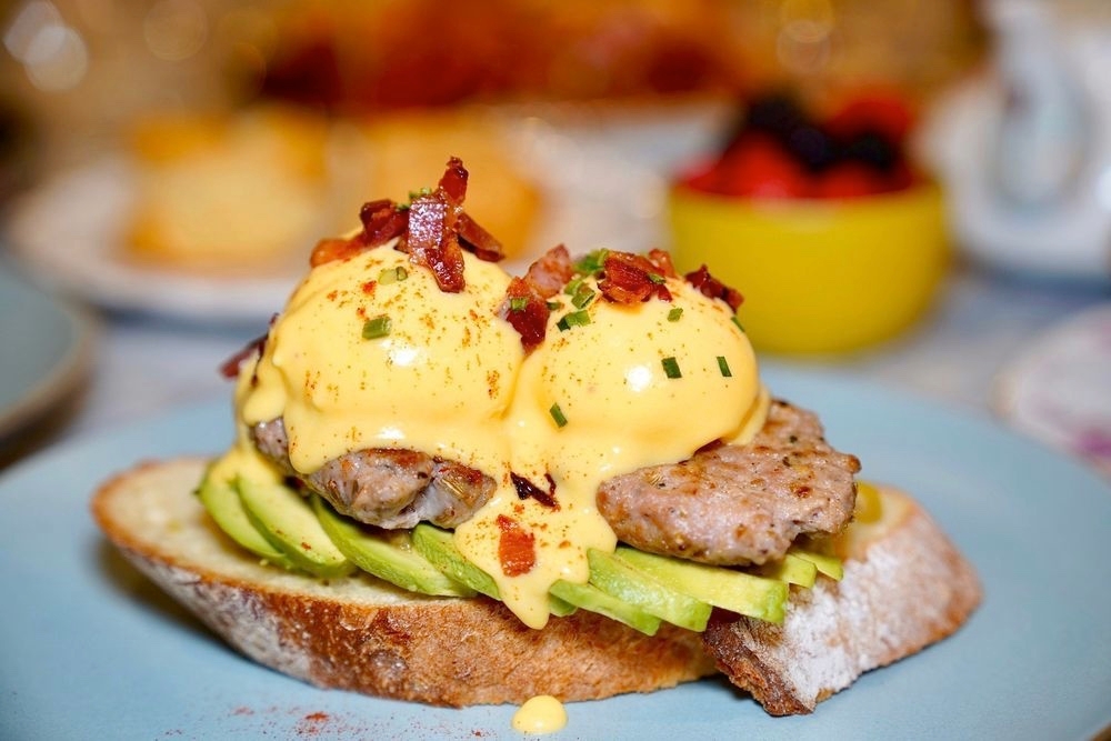Country Benedict