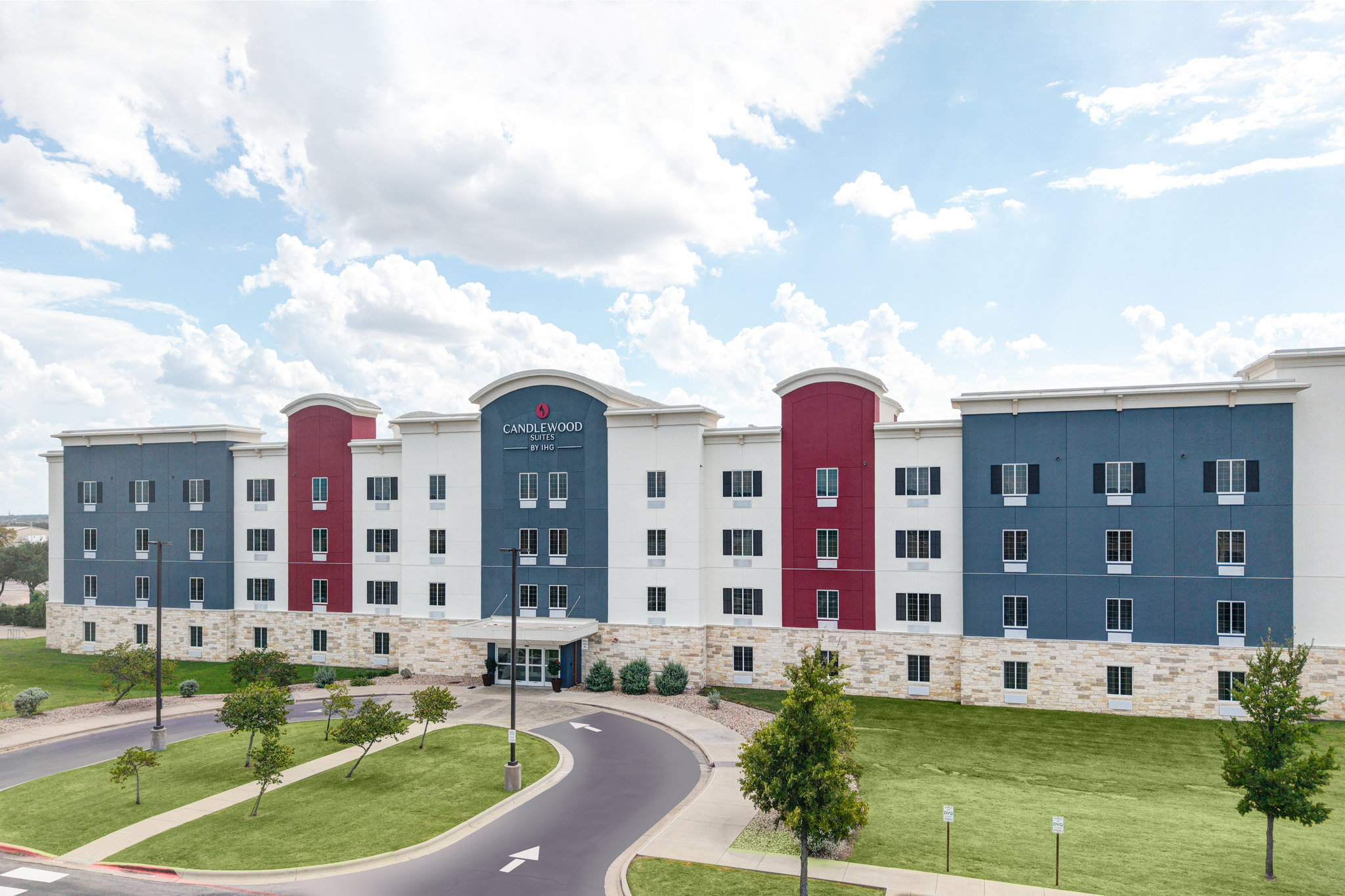 Candlewood Suites Building 144 Image