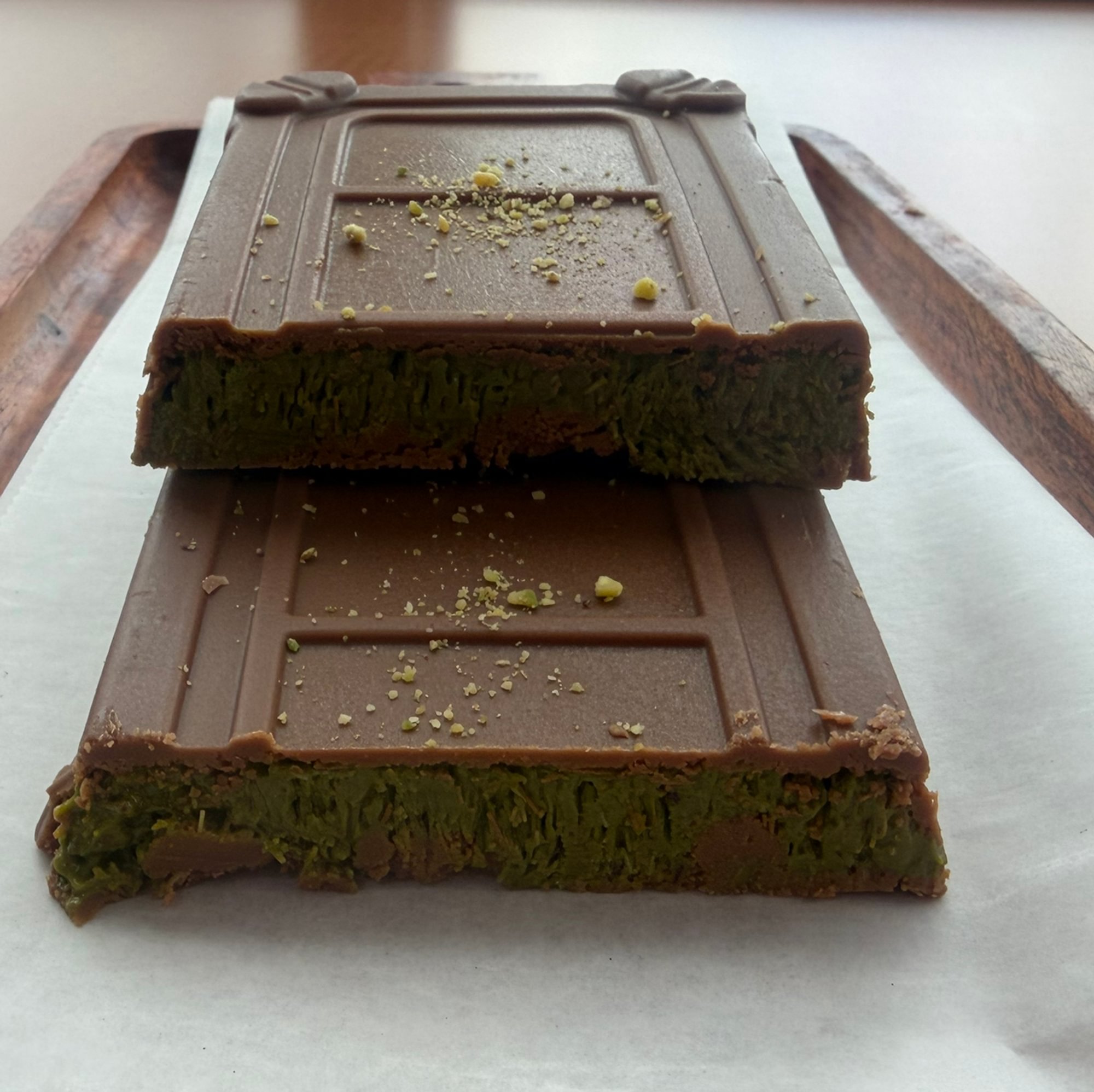 Large Dubai Chocolate Bar