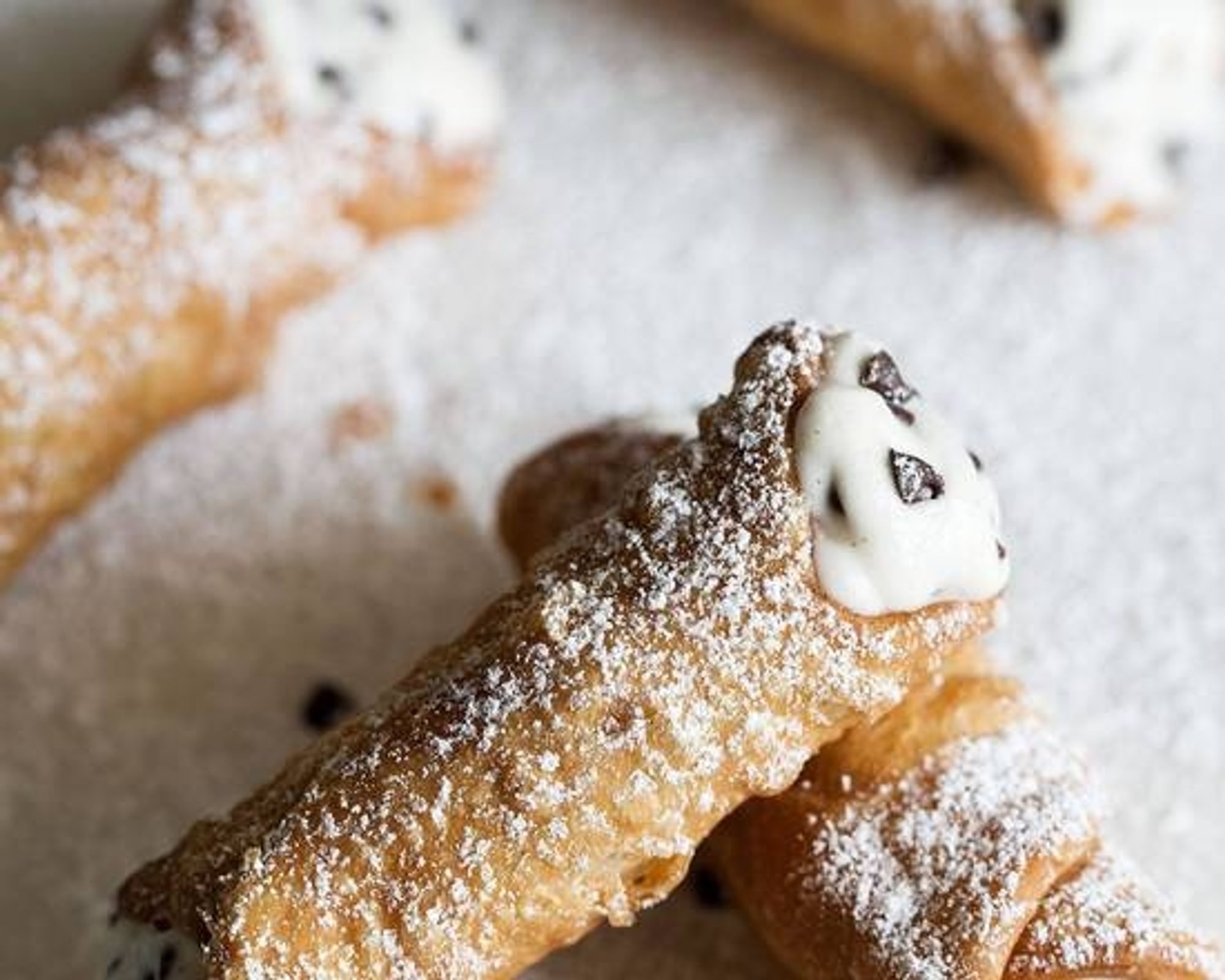 Italian Cannoli Special Offer (5)