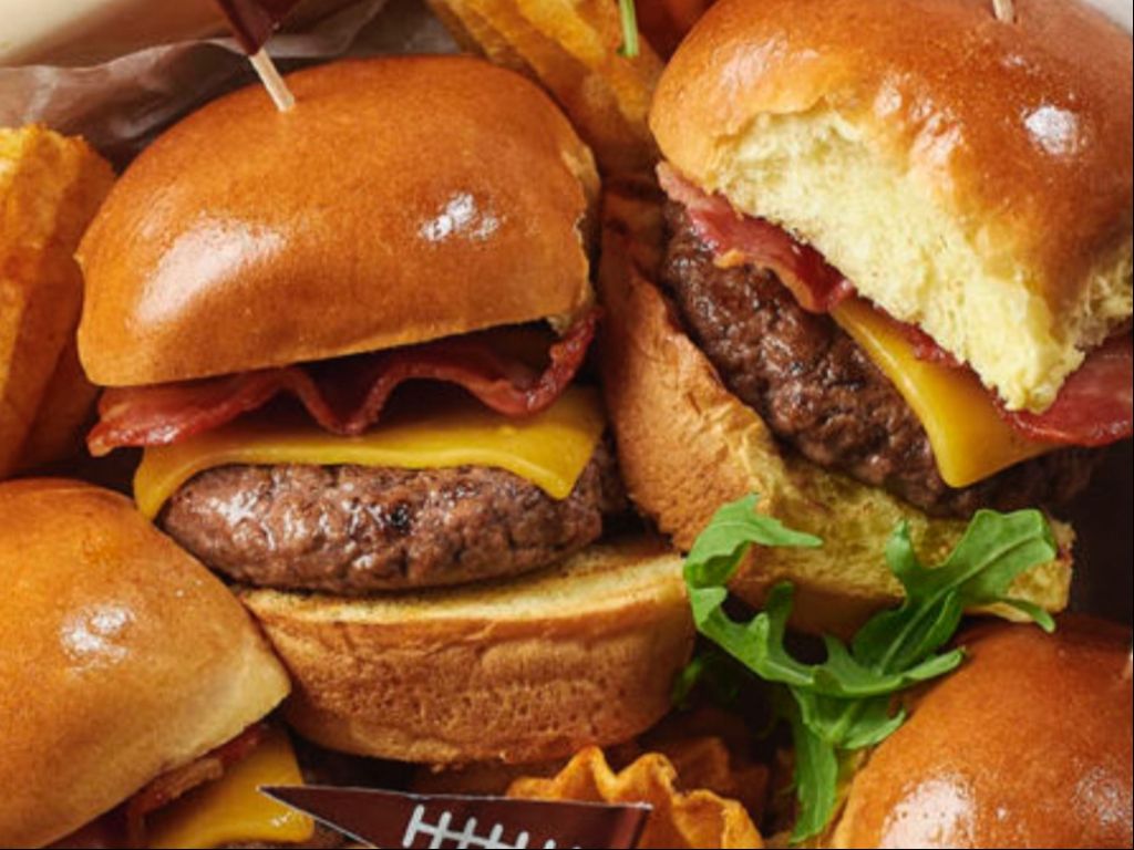 Angus Beef Sliders (12) + 5 Fries + 5 Can Sodas