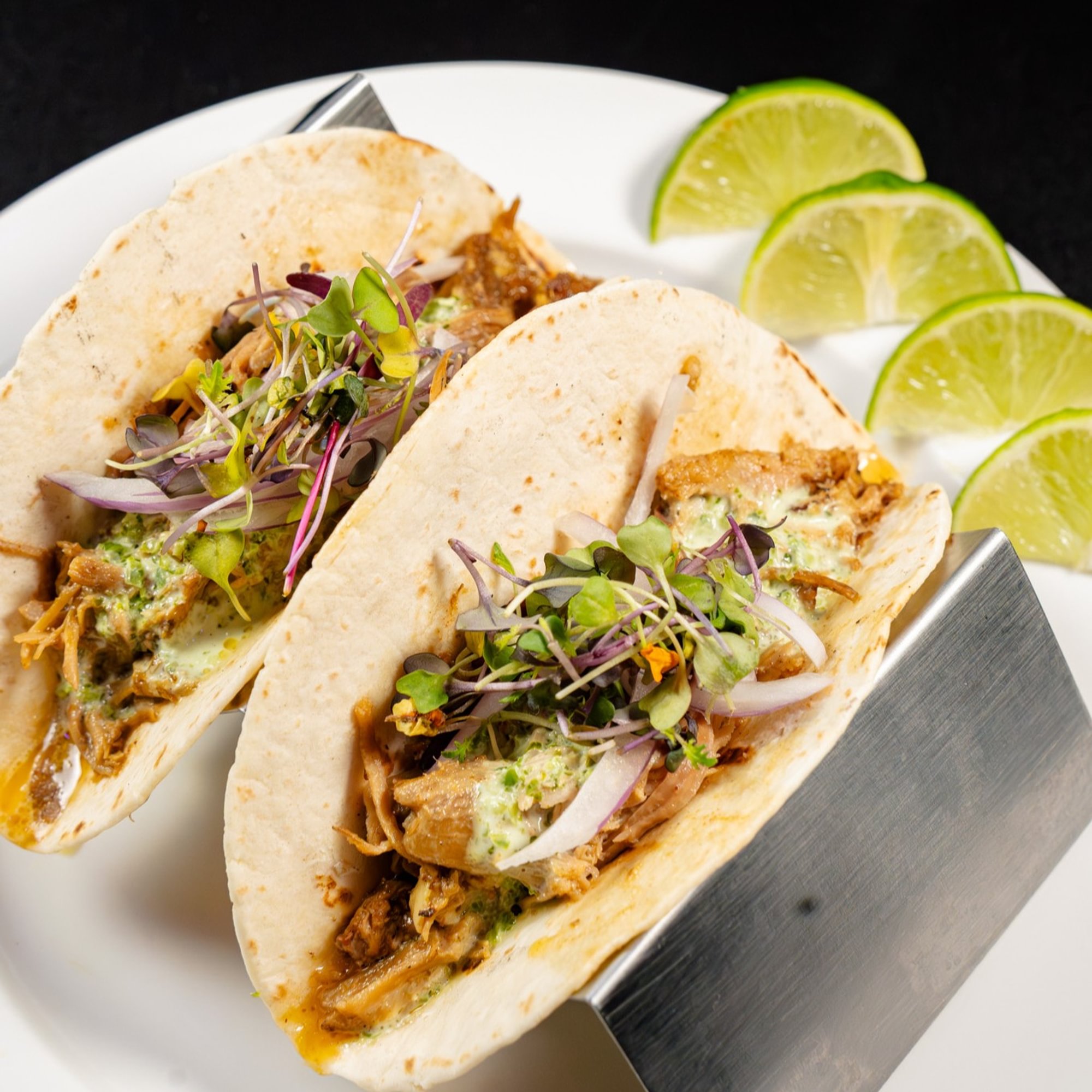 Las Callejeras Tacos