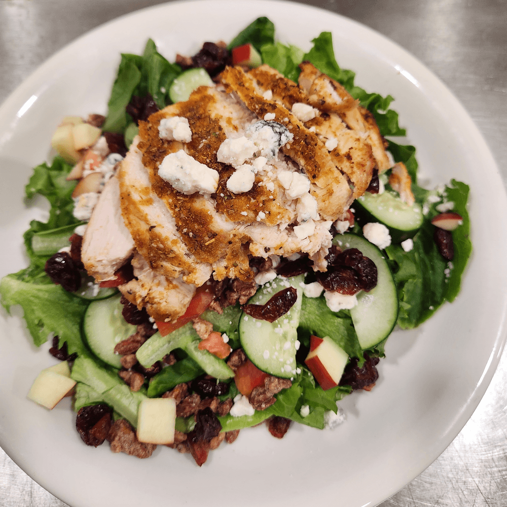 Grilled Chicken Pecan Salad