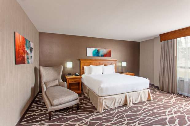 Images DoubleTree by Hilton Hotel San Bernardino