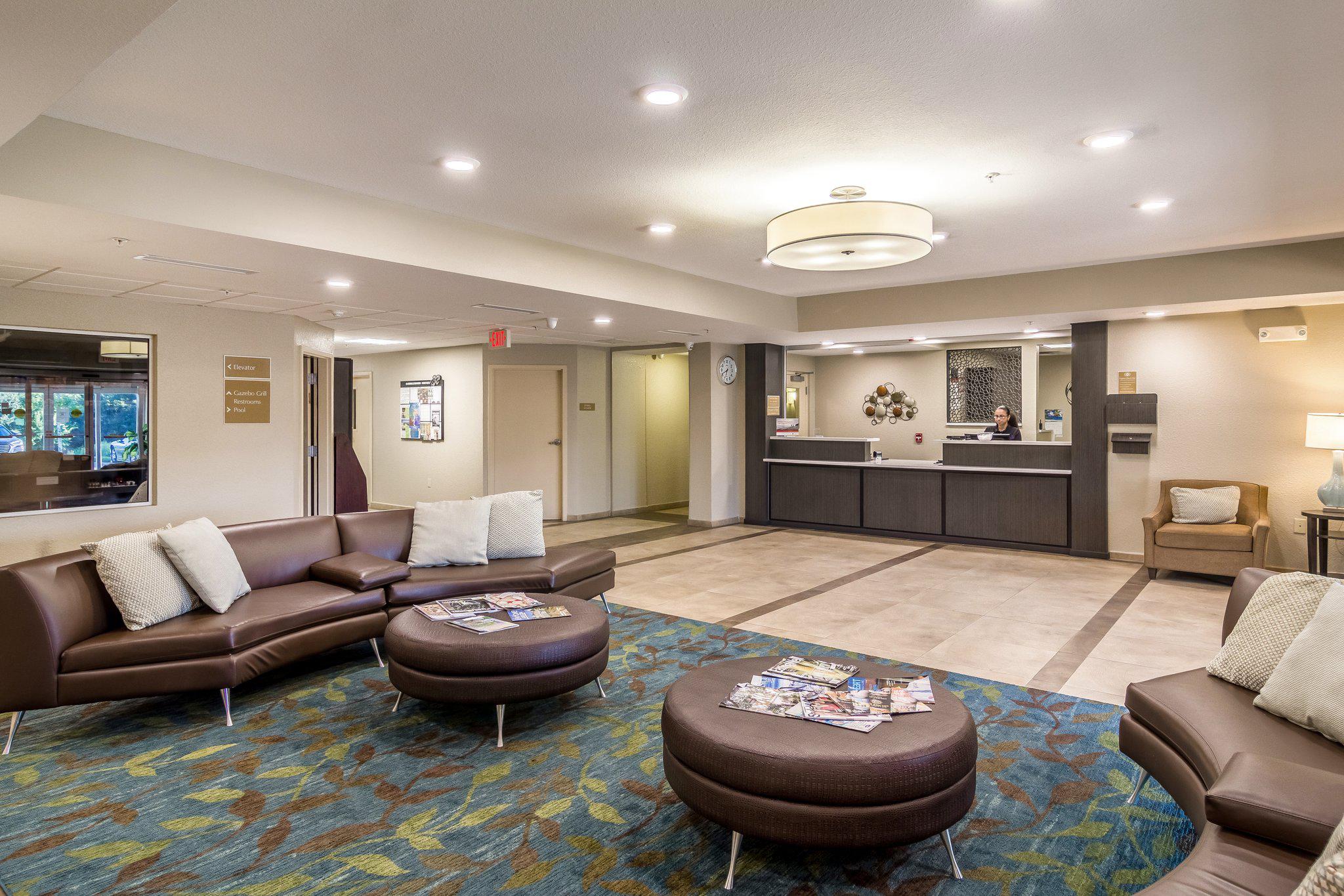 Candlewood Suites Jacksonville East Merril Road Photo