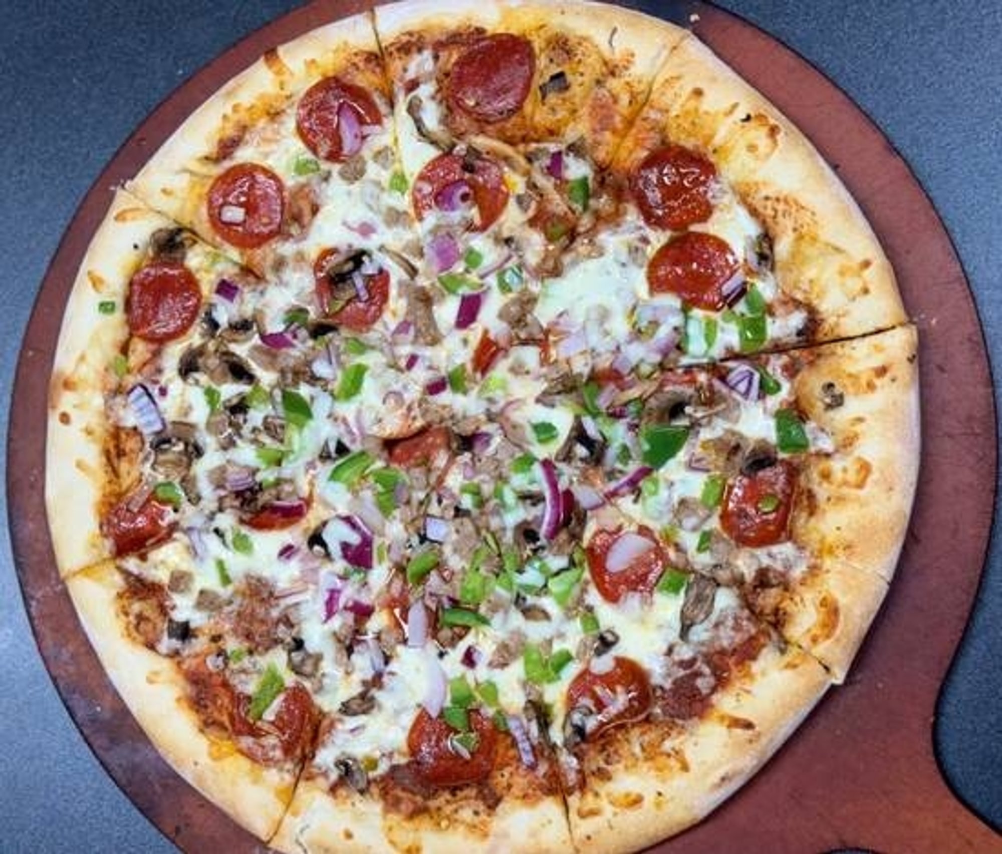 Large Supreme Pizza