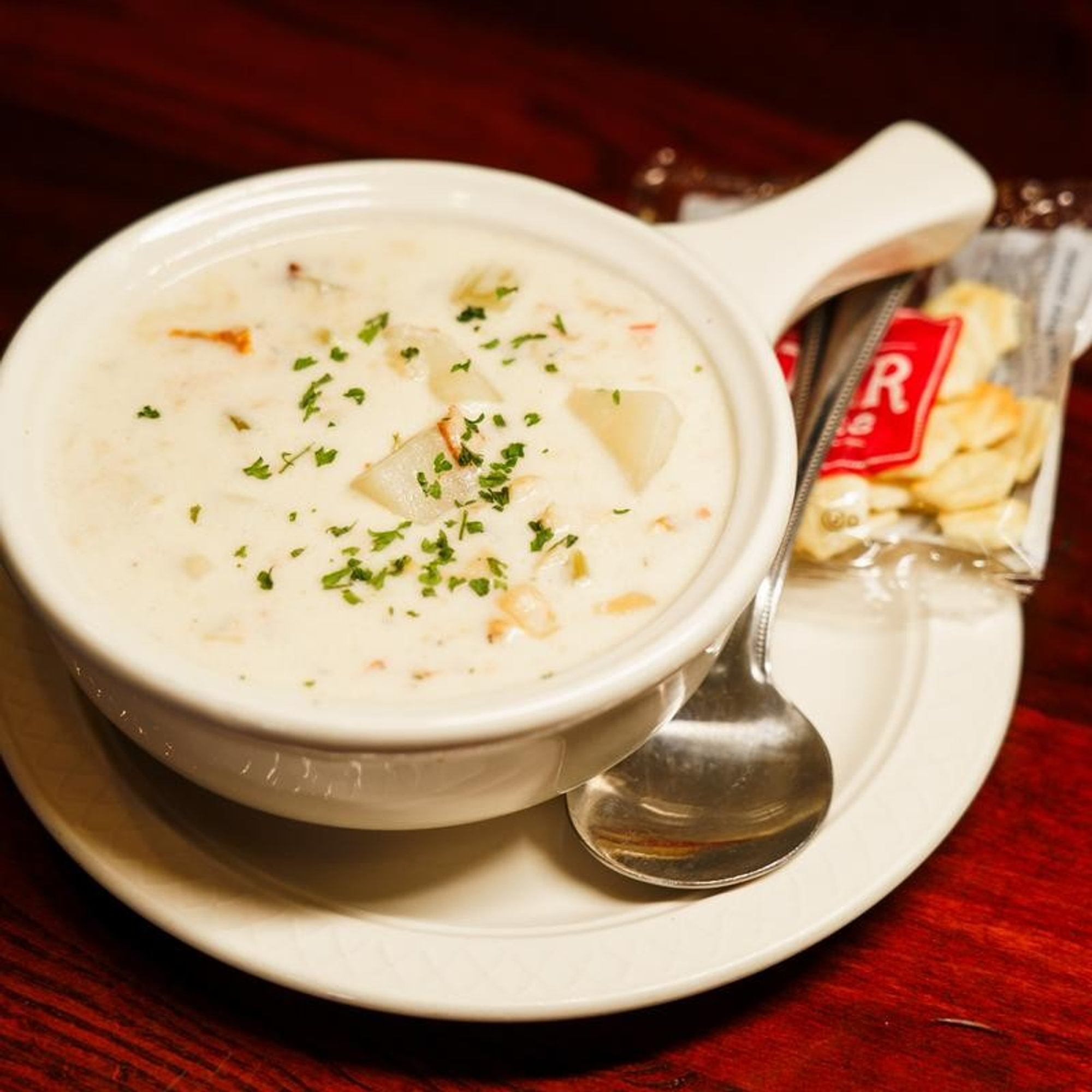 New England Clam Chowder Soup