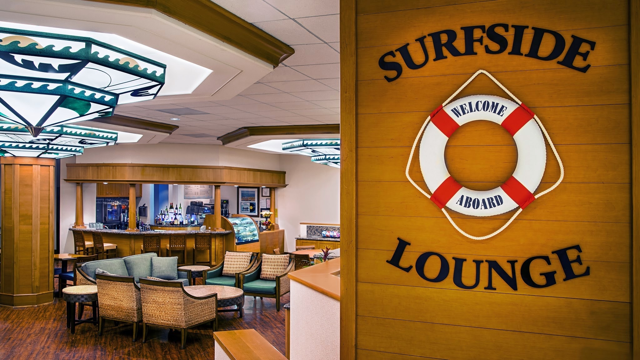 Surfside Lounge Photo