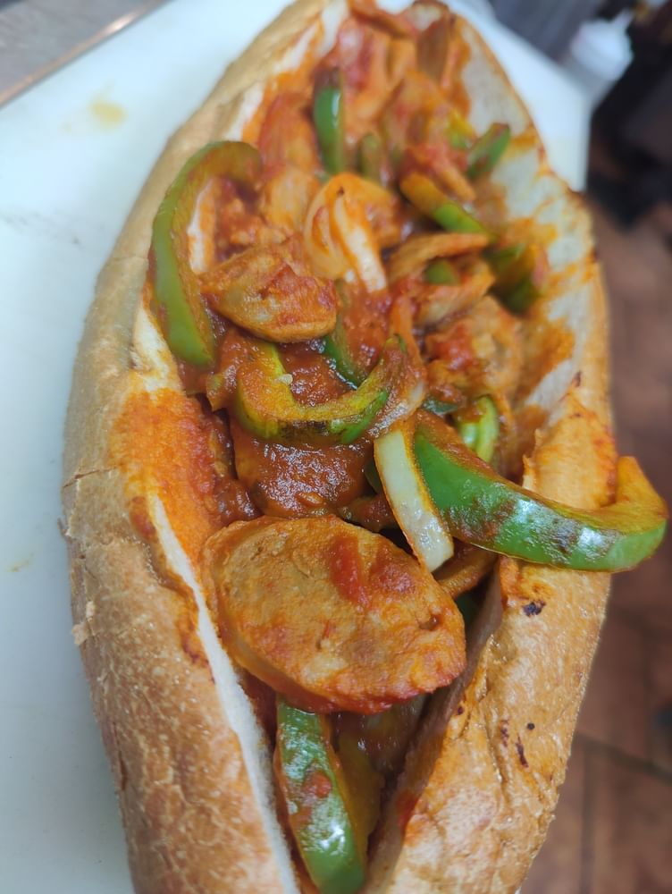 Sausage & Peppers Sub 10"