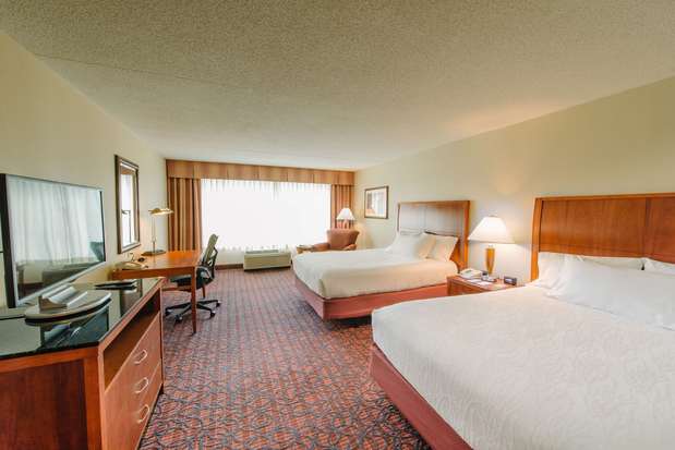 Images Hilton Garden Inn Manchester Downtown