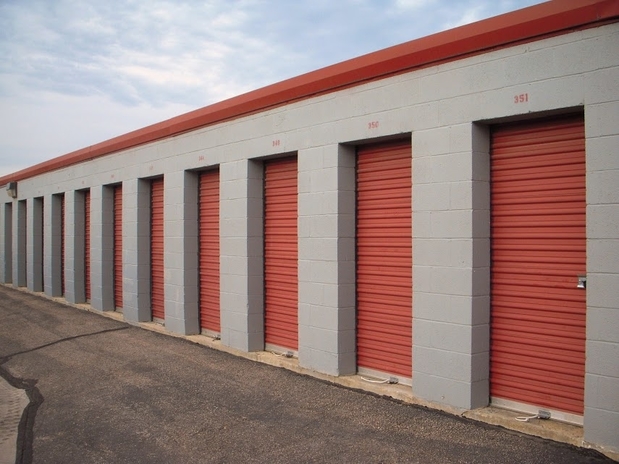 Images Extra Spaces Storage Center