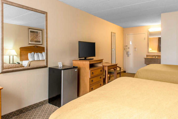 Images Quality Inn & Suites