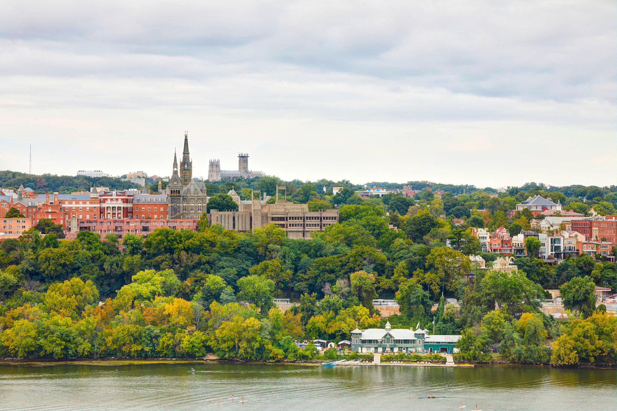 Key Bridge Marriott Photo