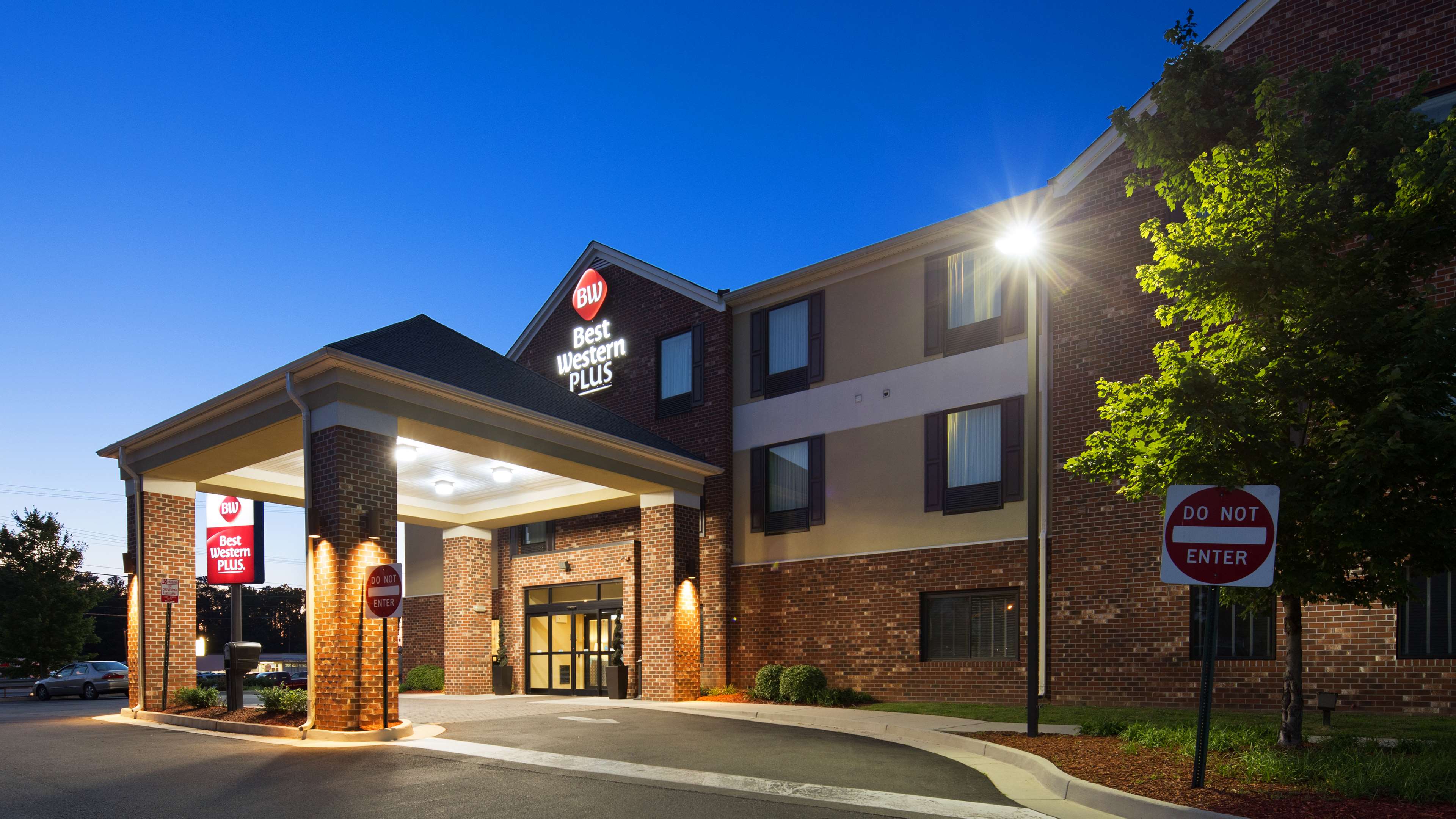 Best Western Plus Glen Allen Inn Photo