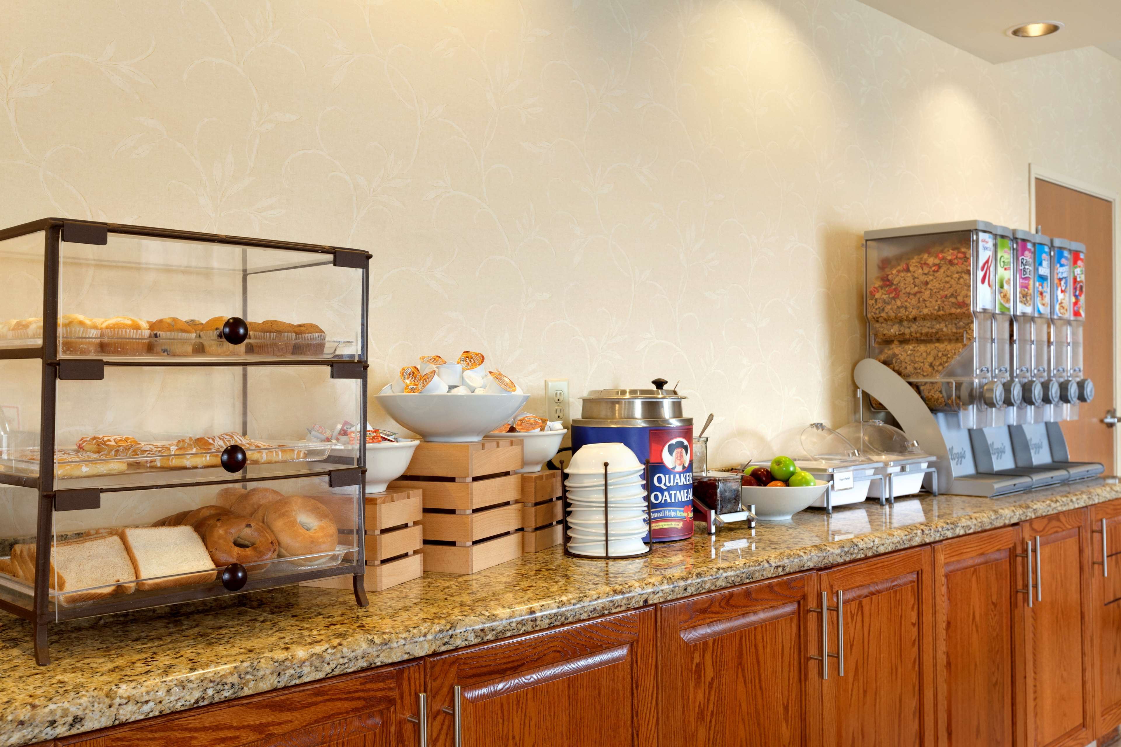 Country Inn & Suites by Radisson, Corpus Christi, TX Photo